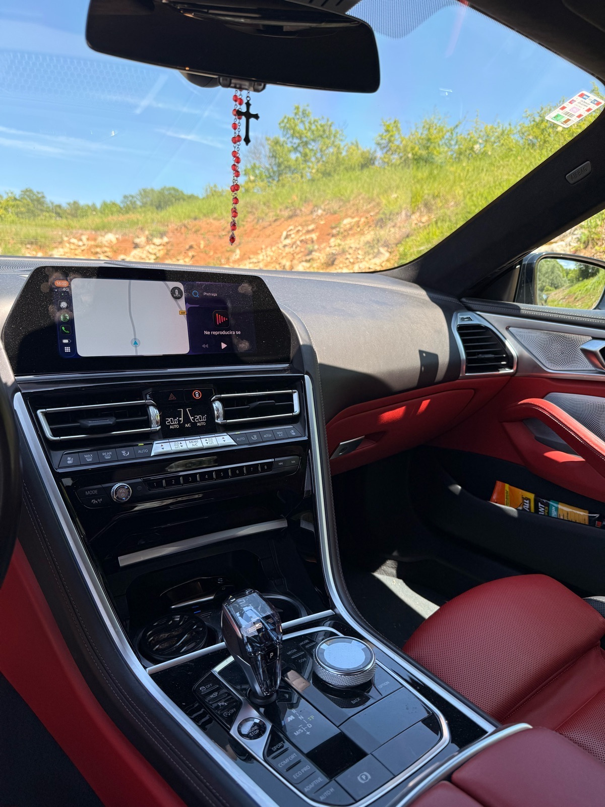 BMW serija 8 M850i, fotografija 10