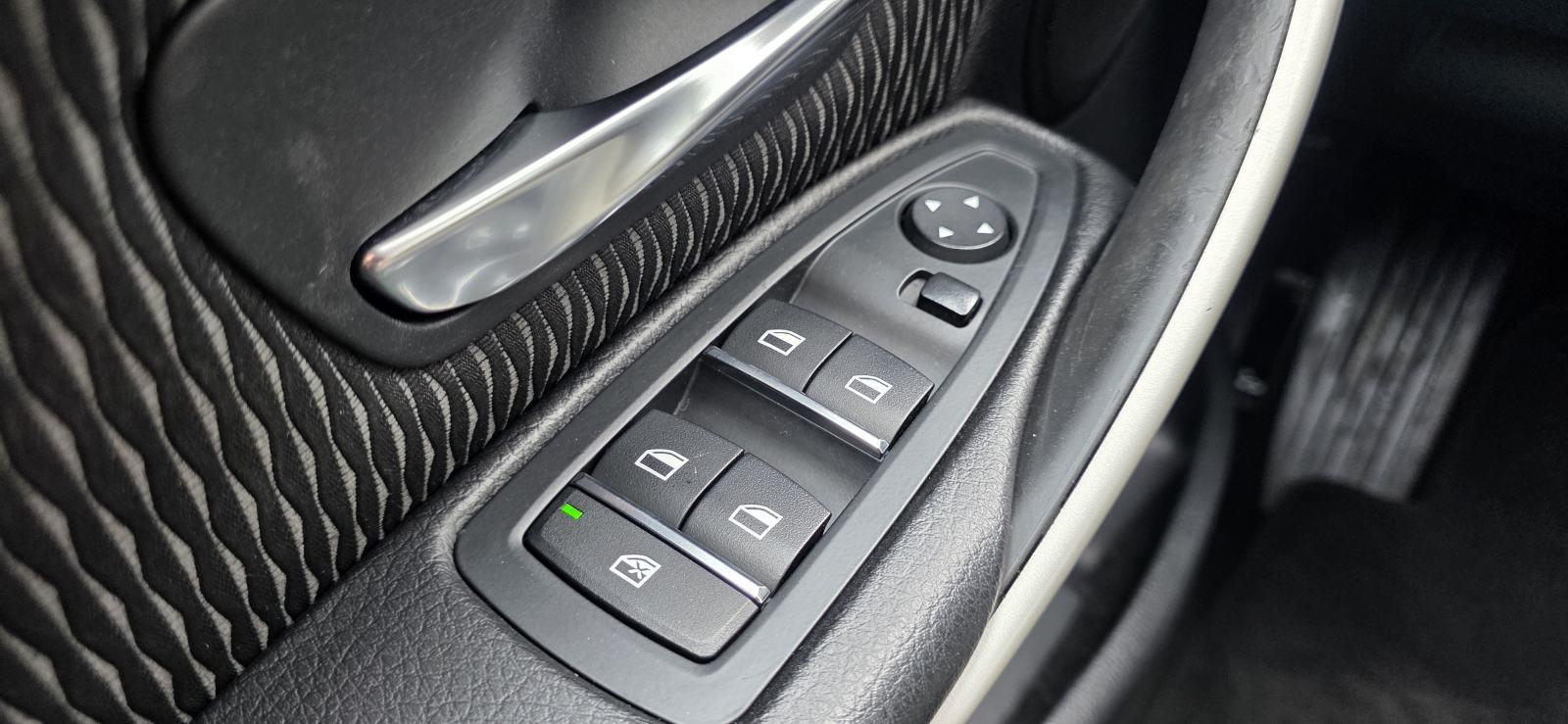 BMW 318d AUT., LED, AUT. KLIMA, NAVI, TEMP, REG 09/26, NA IME., fotografija 10
