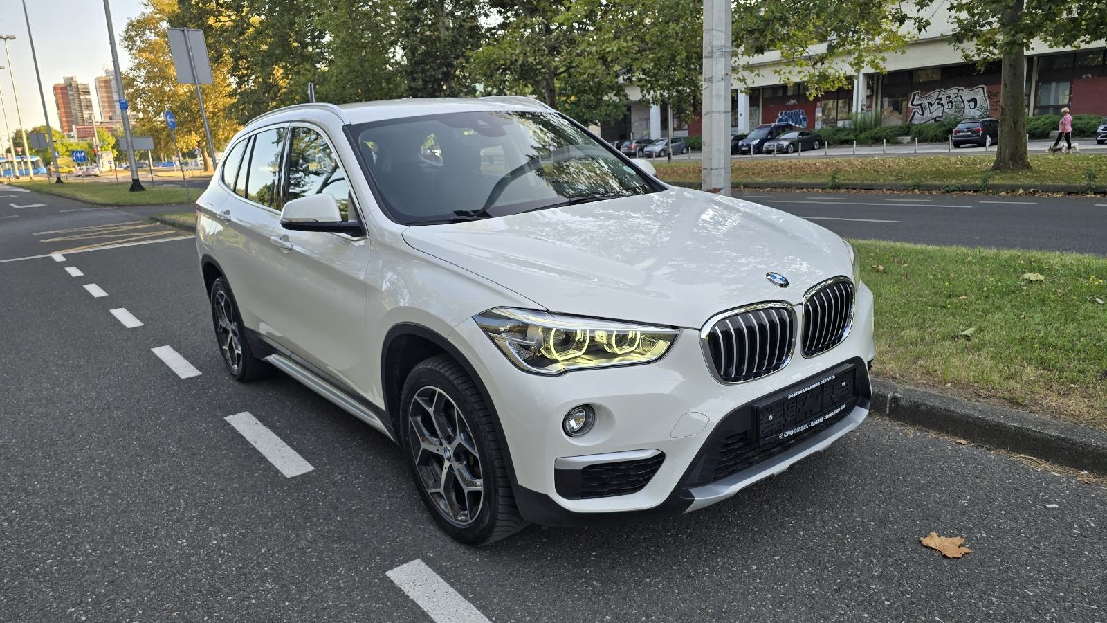BMW X1 16d KARTICE-ZAMJENA, fotografija 3