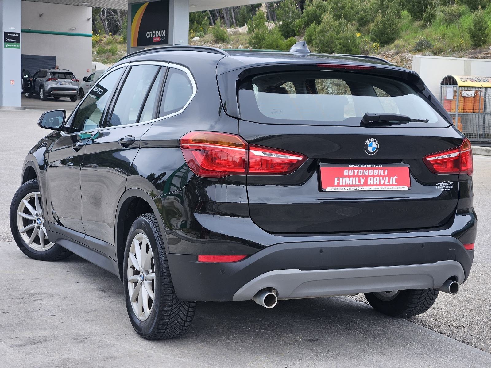 BMW X1 18 d Automatik Advantage*Model 2020g*Serv.Knjiga*Registriran1g*, pogled izvana - slika 4