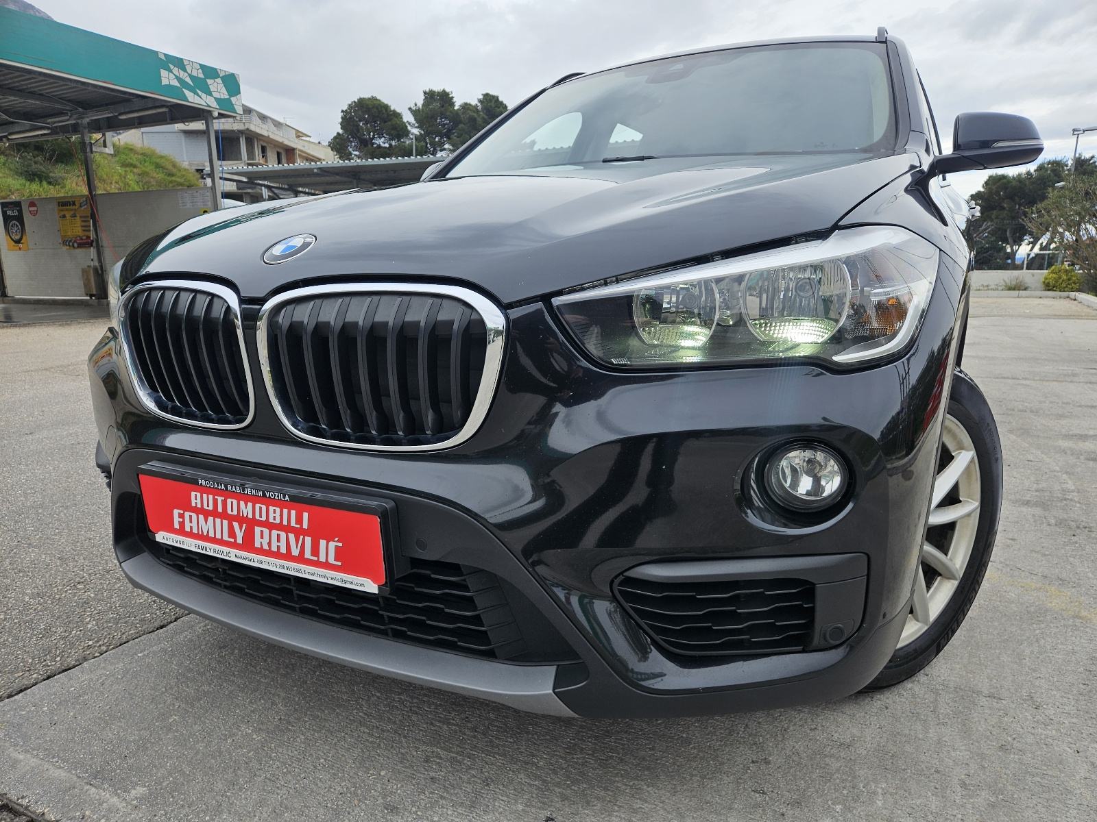 BMW X1 18 d Automatik Advantage*Model 2020g*Serv.Knjiga*Registriran1g*, pogled izvana - slika 5