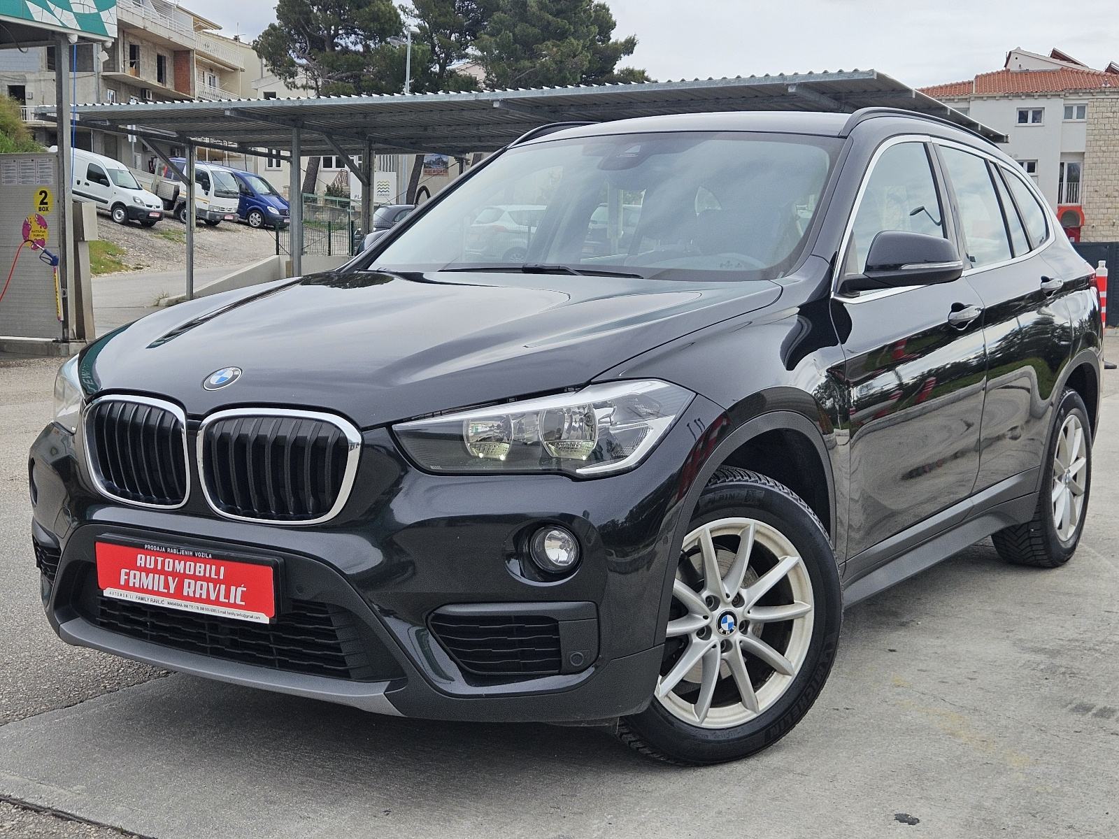BMW X1 18 d Automatik Advantage*Model 2020g*Serv.Knjiga*Registriran1g*, fotografija 6