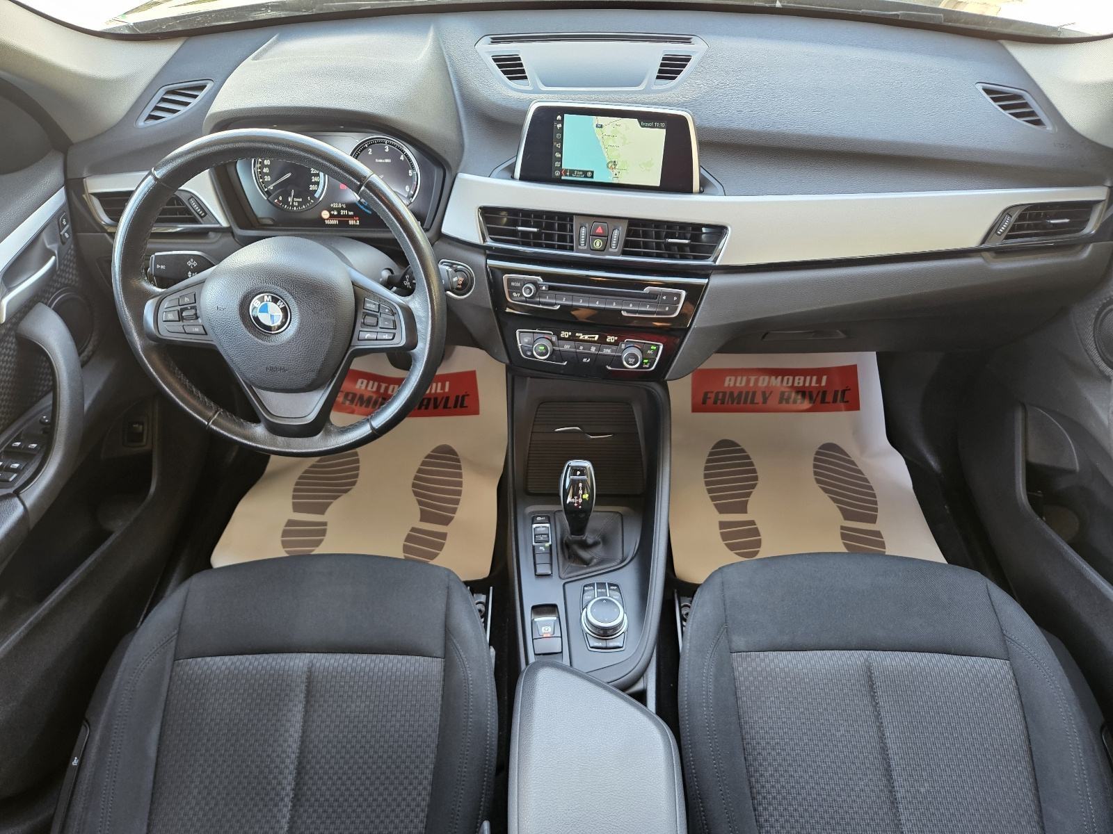 BMW X1 18 d Automatik Advantage*Model 2020g*Serv.Knjiga*Registriran1g*, fotografija 13