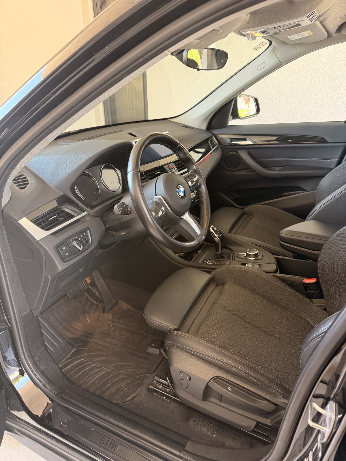 BMW X1 18d, 150KS, AUTOMATIK, REG, 1. VLASNIK, LED, NAVI, KAMERA, SERV, fotografija 7