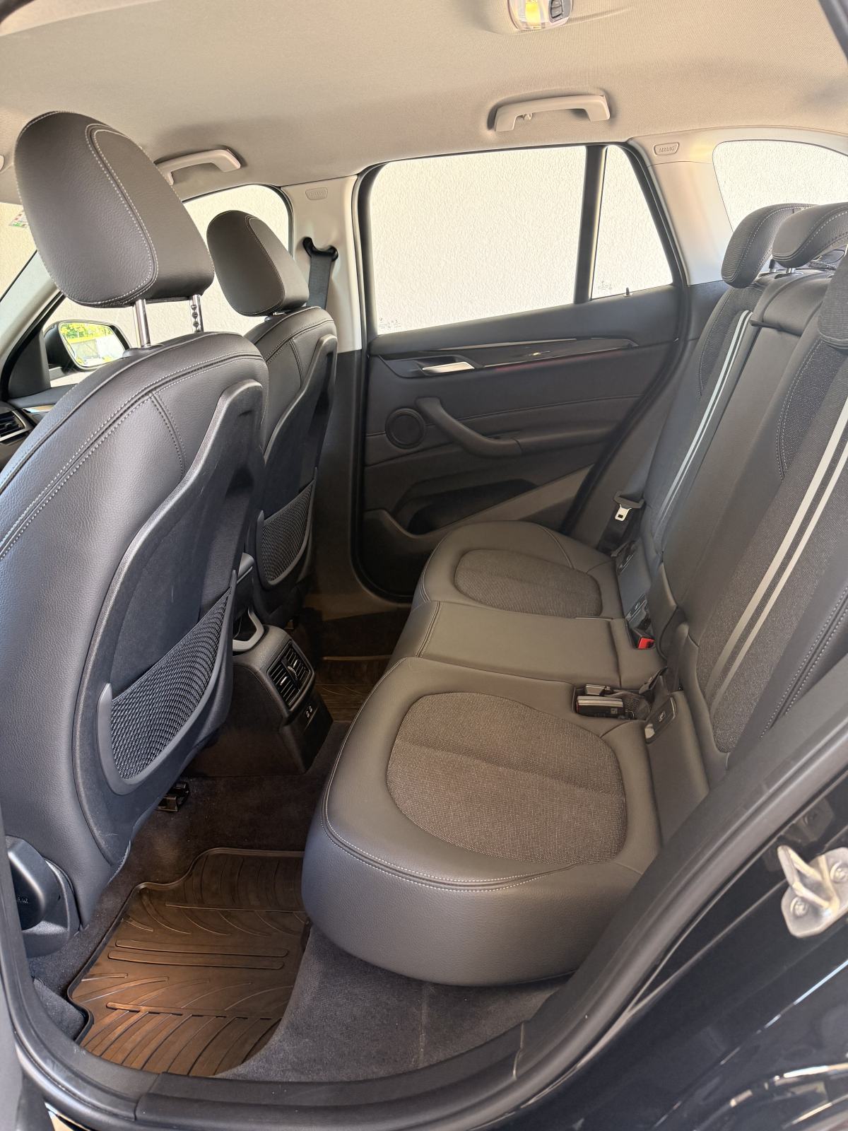 BMW X1 18d, 150KS, AUTOMATIK, REG, 1. VLASNIK, LED, NAVI, KAMERA, SERV, fotografija 13