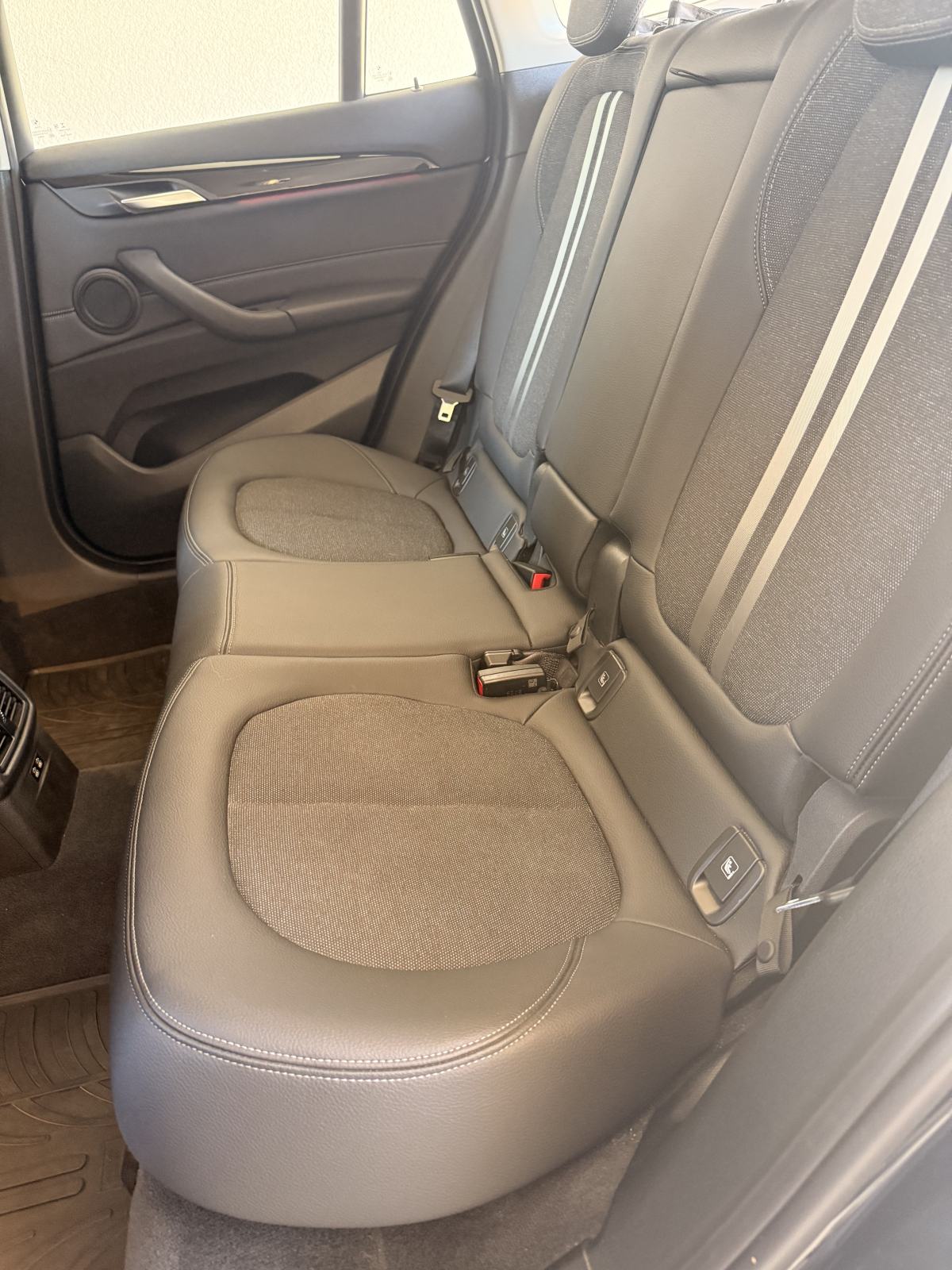 BMW X1 18d, 150KS, AUTOMATIK, REG, 1. VLASNIK, LED, NAVI, KAMERA, SERV, fotografija 14