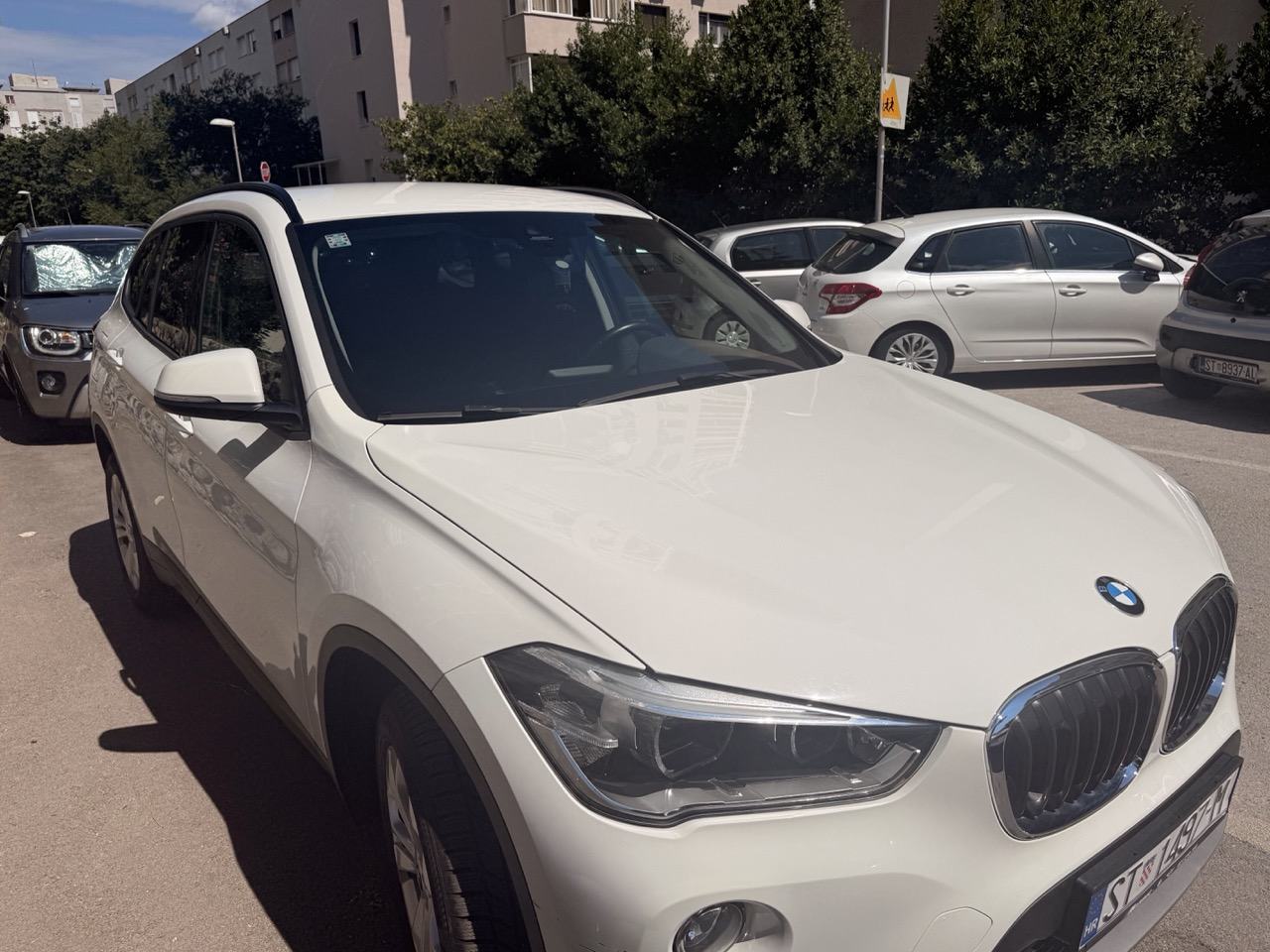 BMW X1 sDrive18d, 2018, 63 000 km, servisiran, fotografija 3