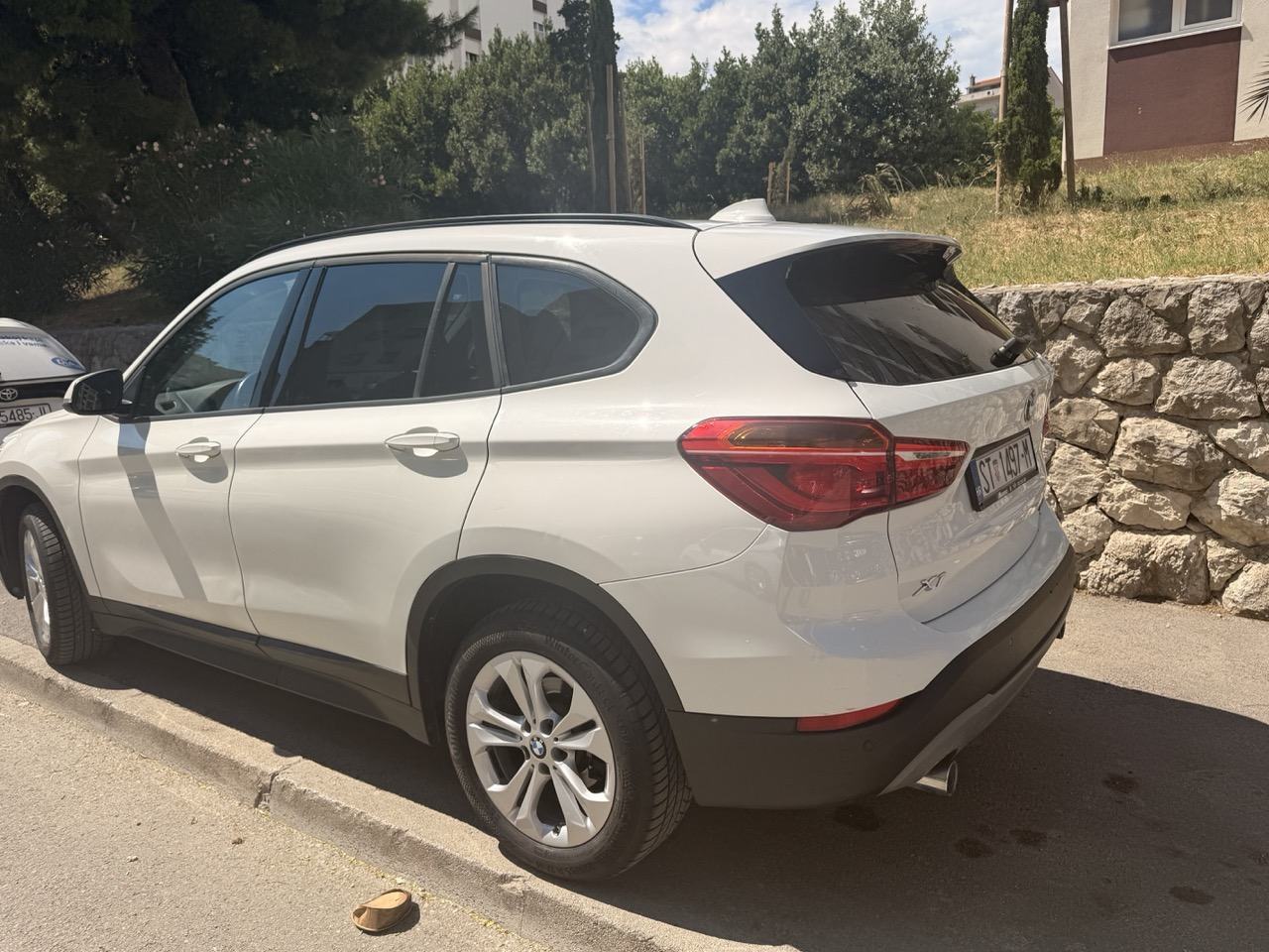 BMW X1 sDrive18d, 2018, 63 000 km, servisiran, fotografija 4