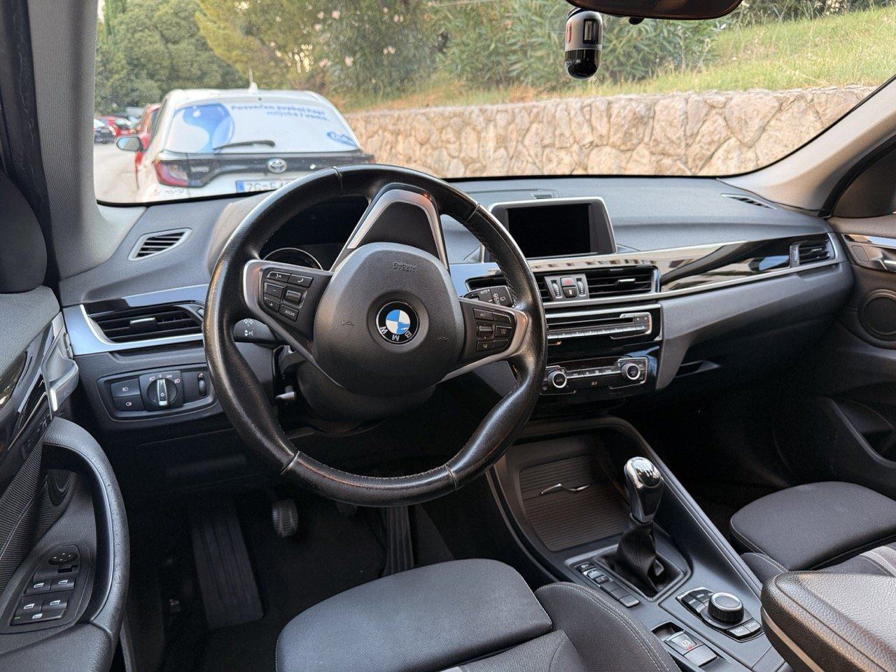 BMW X1 sDrive18d, 2018, 63 000 km, servisiran, fotografija 8