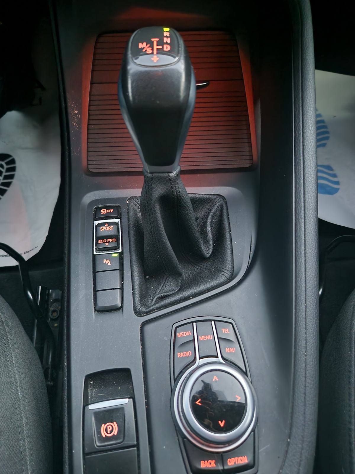 BMW X1 18d Automatik,Alu18,Led,Zatamljen.Zamjena Golf 7,8 Beetle, fotografija 15