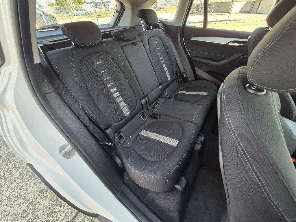 BMW X1 xDrive18d automatik REG 01/27 NAVI,ALU,TEMPOMAT,SERVISNA,KREDIT, fotografija 14