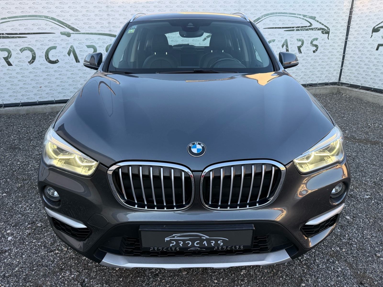 BMW X1 18d xDrive | ADAPTIV LED | HR AUTO | REG 02/27, fotografija 7