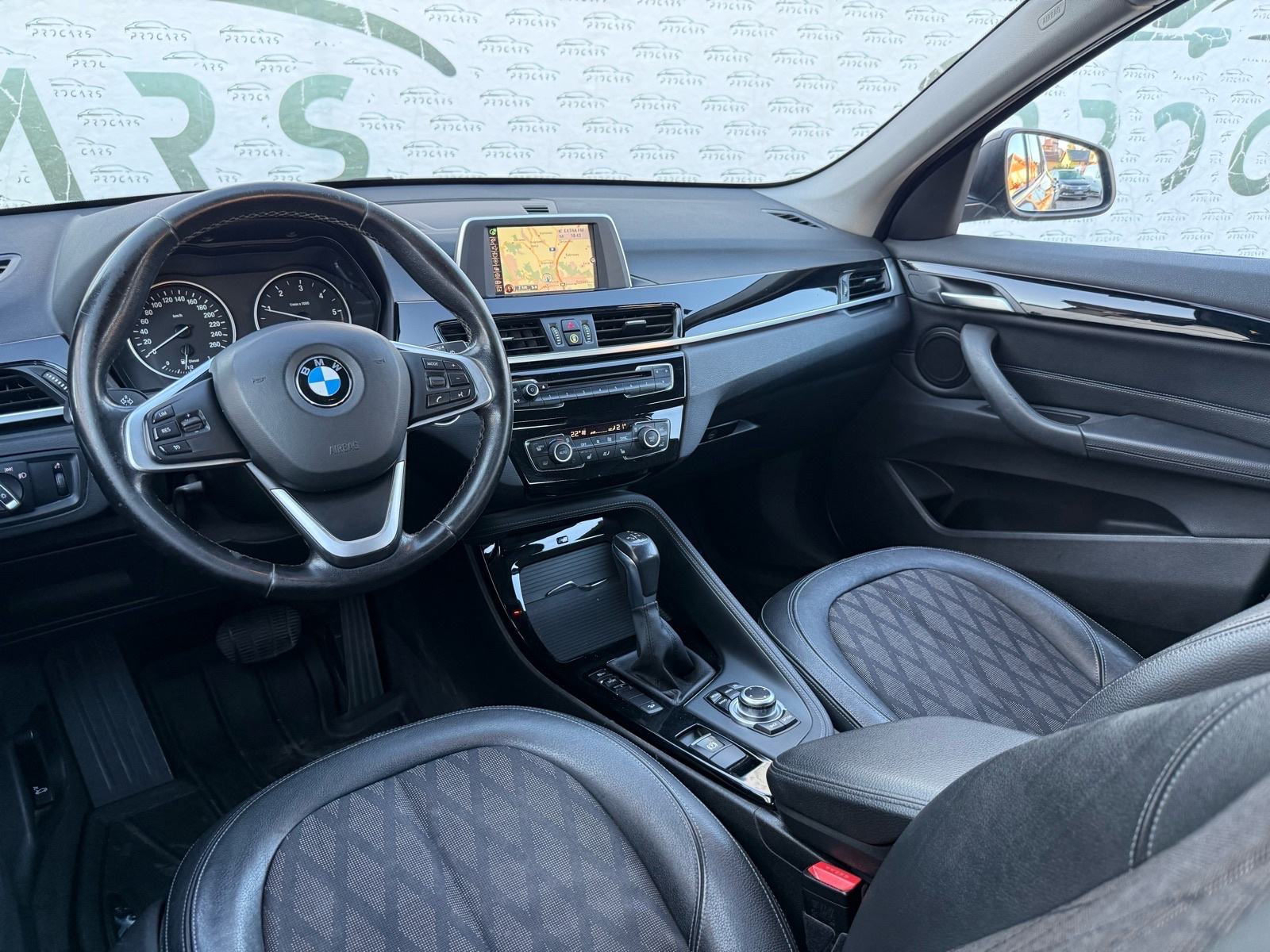 BMW X1 18d xDrive | ADAPTIV LED | HR AUTO | REG 02/27, fotografija 9
