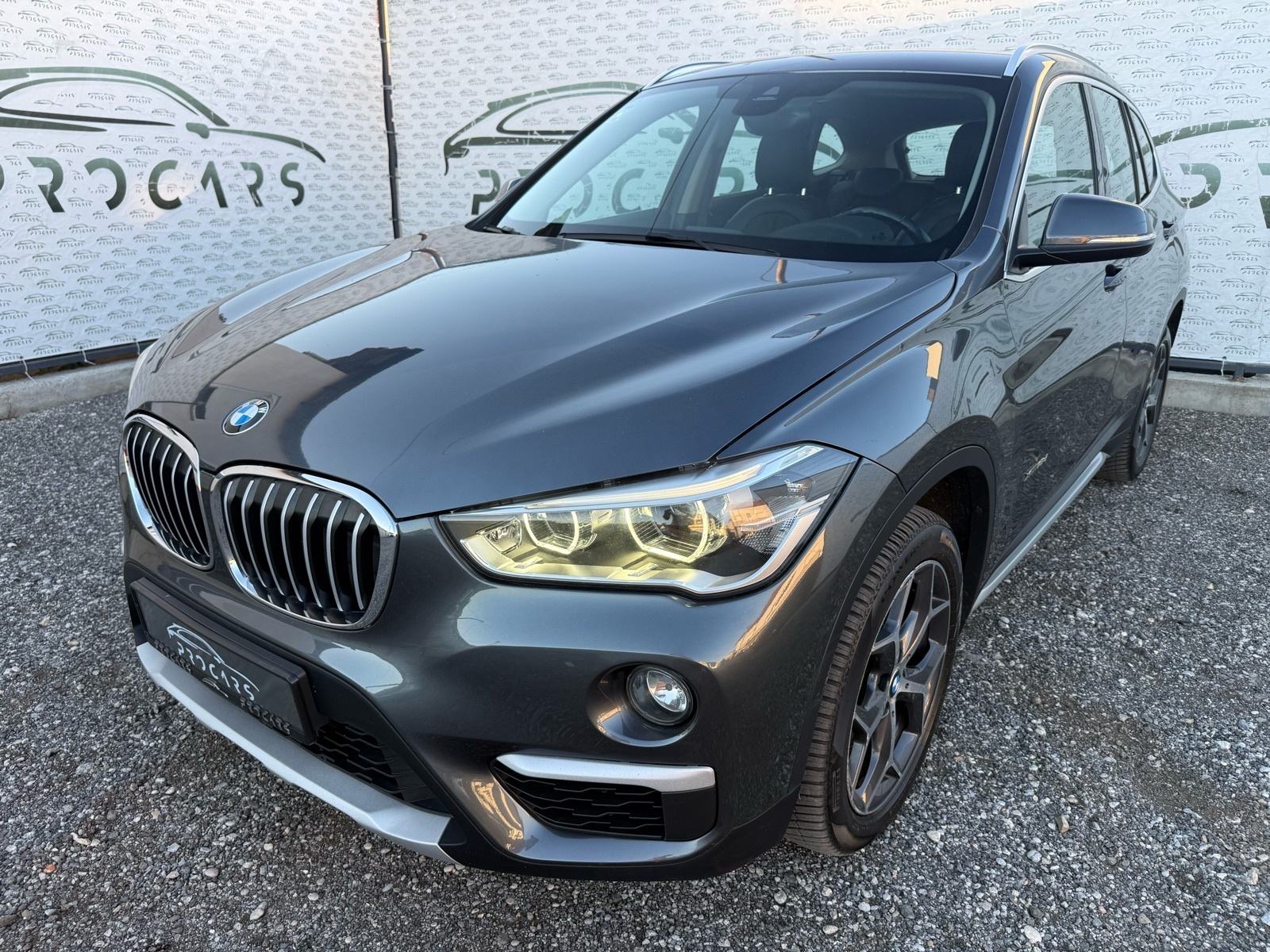 BMW X1 18d xDrive | ADAPTIV LED | HR AUTO | REG 02/27, fotografija 4