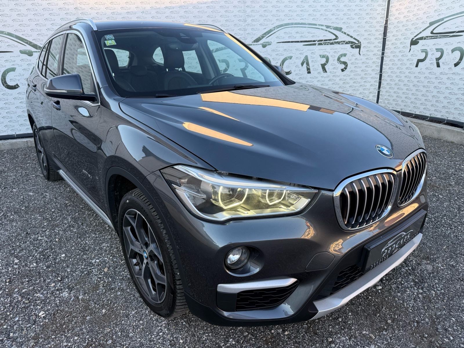 BMW X1 18d xDrive | ADAPTIV LED | HR AUTO | REG 02/27, fotografija 3