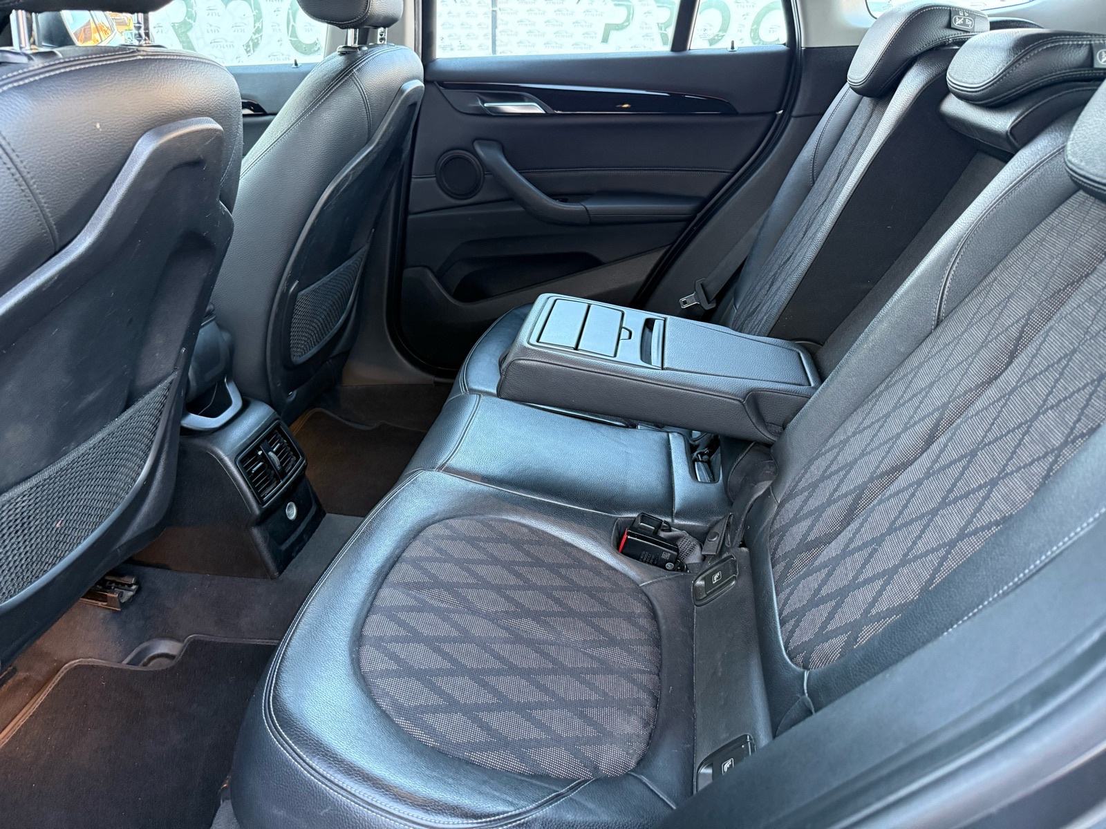 BMW X1 18d xDrive | ADAPTIV LED | HR AUTO | REG 02/27, fotografija 12
