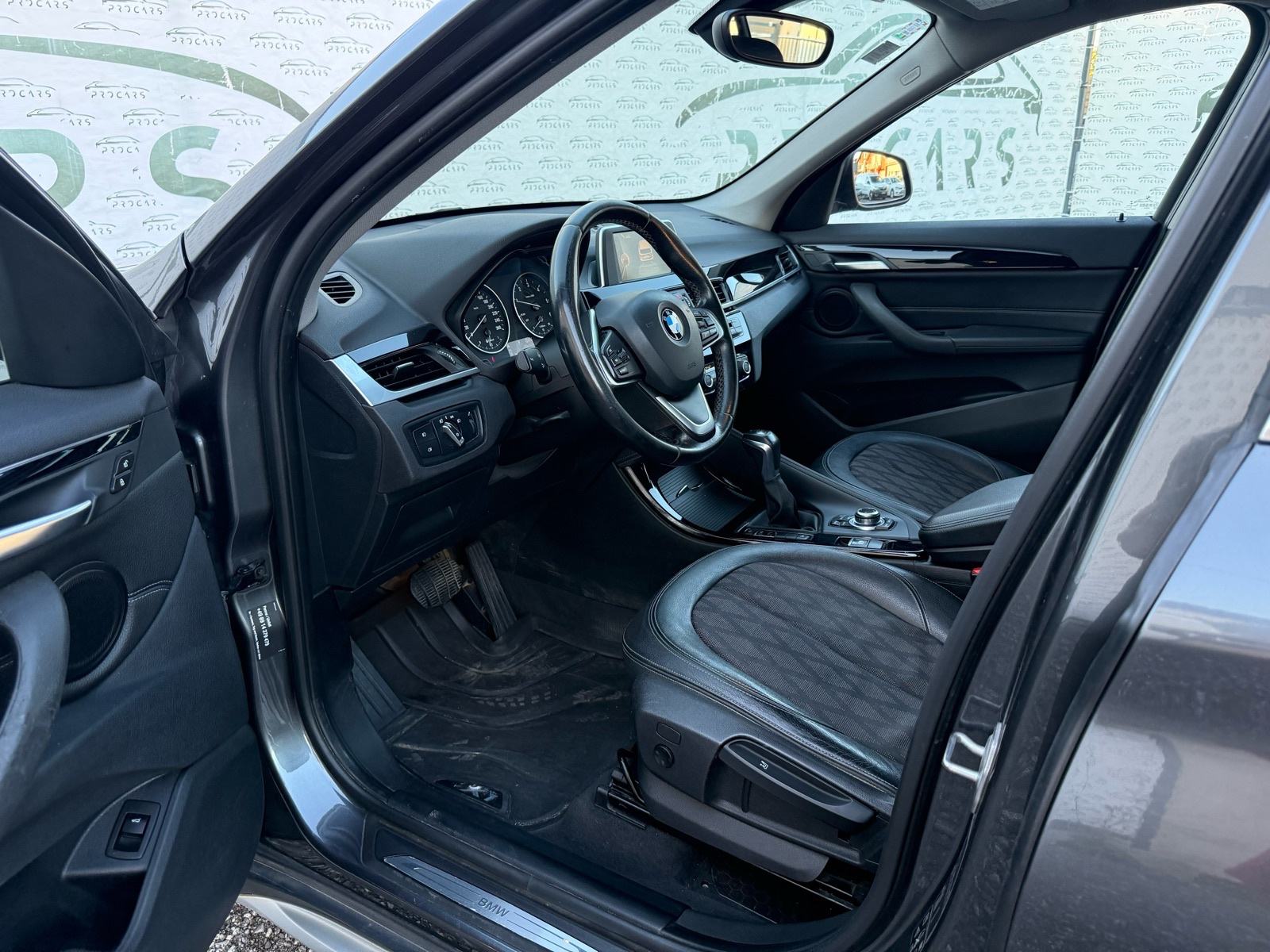 BMW X1 18d xDrive | ADAPTIV LED | HR AUTO | REG 02/27, fotografija 8