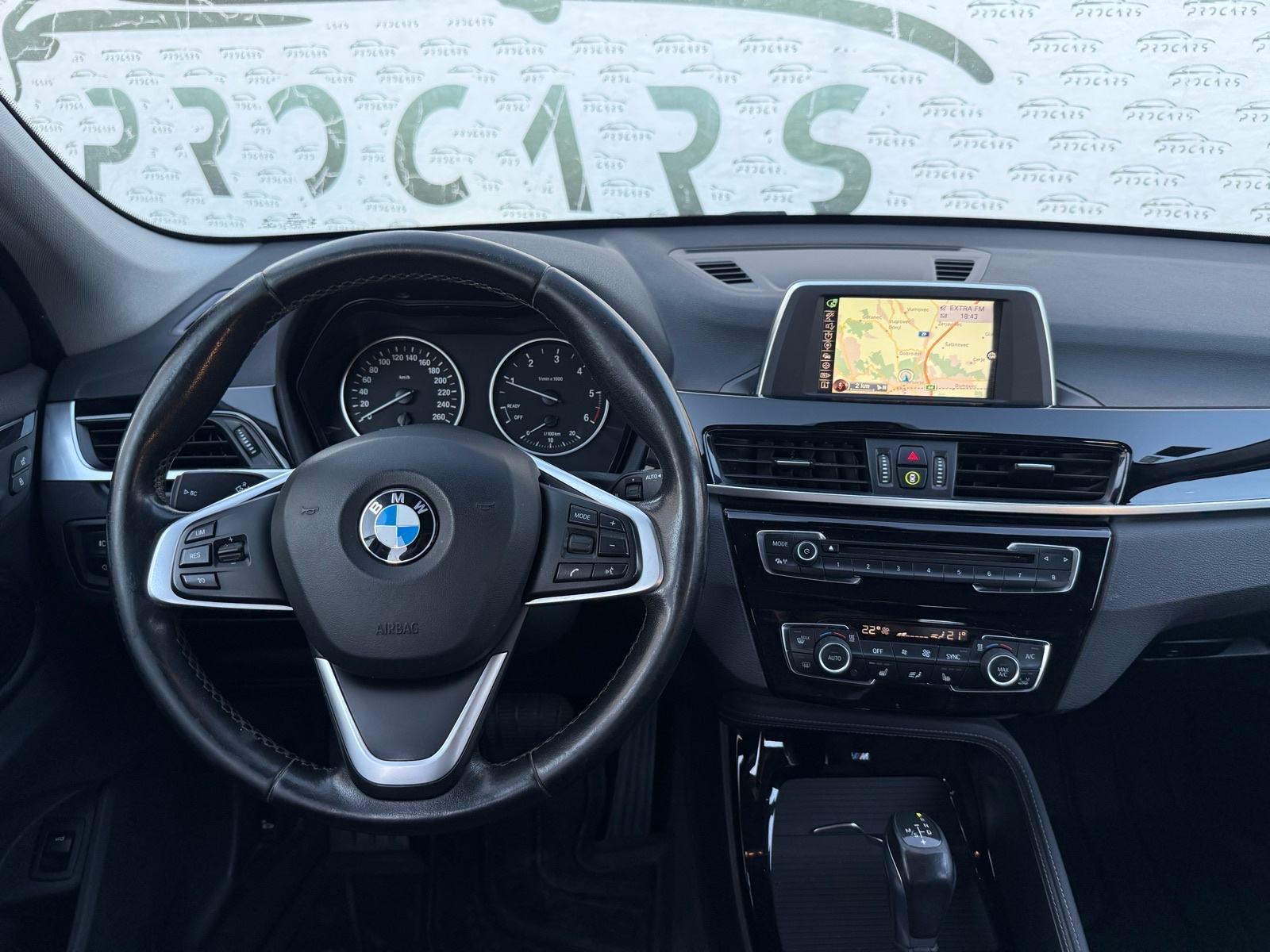 BMW X1 18d xDrive | ADAPTIV LED | HR AUTO | REG 02/27, fotografija 10