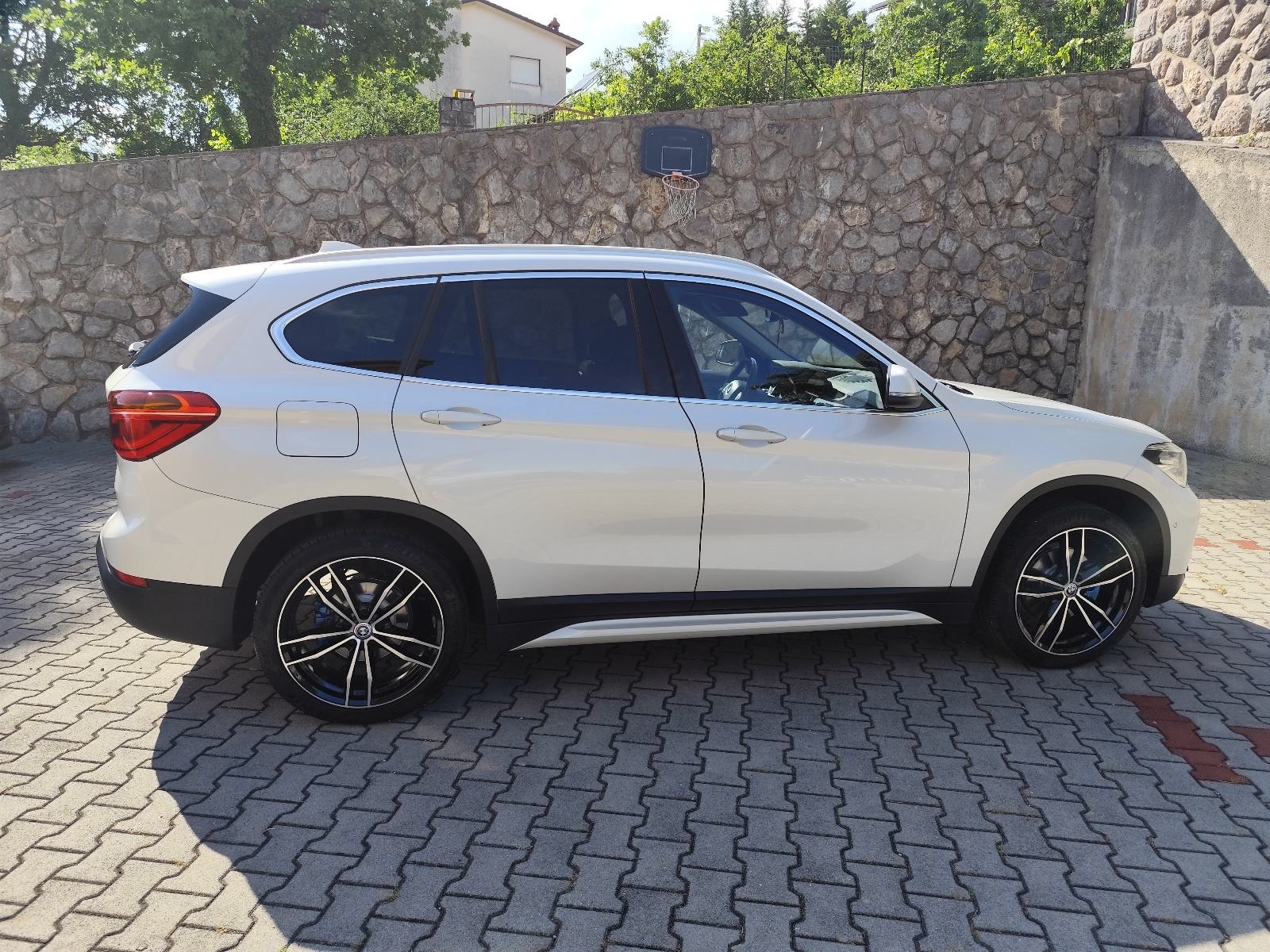 BMW X1 2.0d SPORTLINE AUTOMATIC 8g, fotografija 5