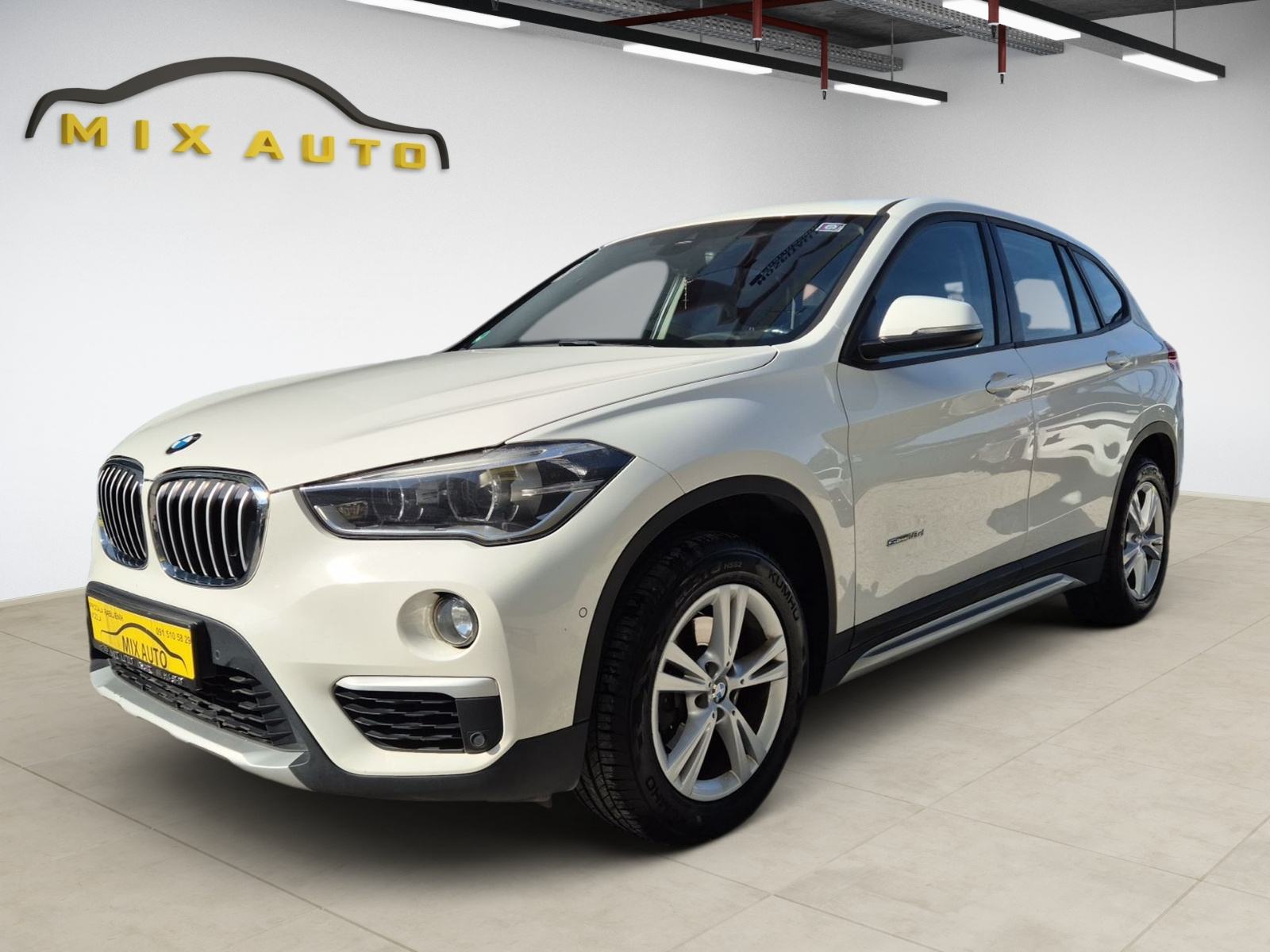 BMW X1 18d automatik NAVI LED TEMPOMAT, pogled izvana - slika 1