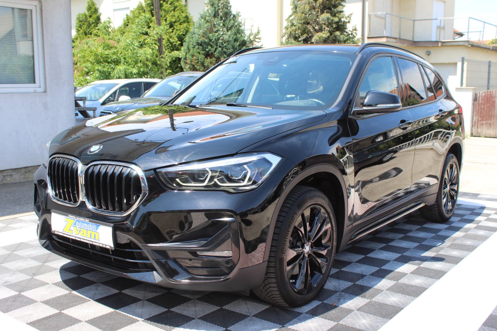 BMW X1 18d AUTOMATIK, SPORT, LED, ALU 18", NAVI, KOŽA, GARANCIJA., pogled izvana - slika 3