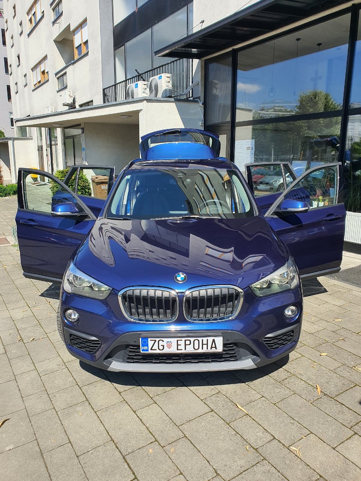BMW X1 1.8d na firmu R1 PDV autom. 2018g. garanc.na km bez prijenosa, fotografija 3