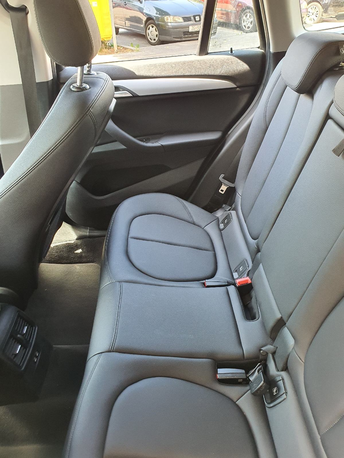 BMW X1 1.8d na firmu R1 PDV autom. 2018g. garanc.na km bez prijenosa, fotografija 13