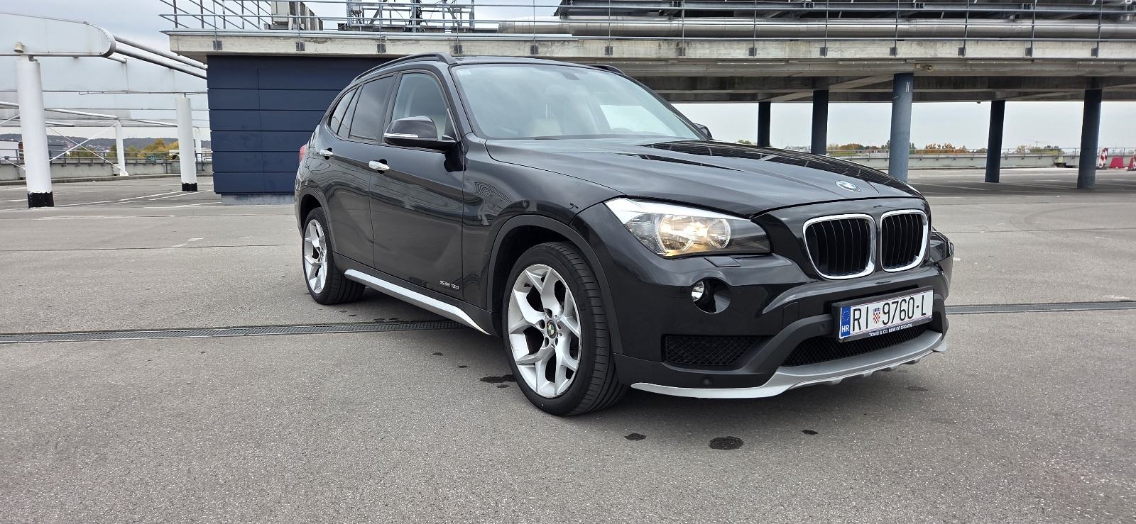 BMW X1 sDrive 1.8d, pogled izvana - slika 1