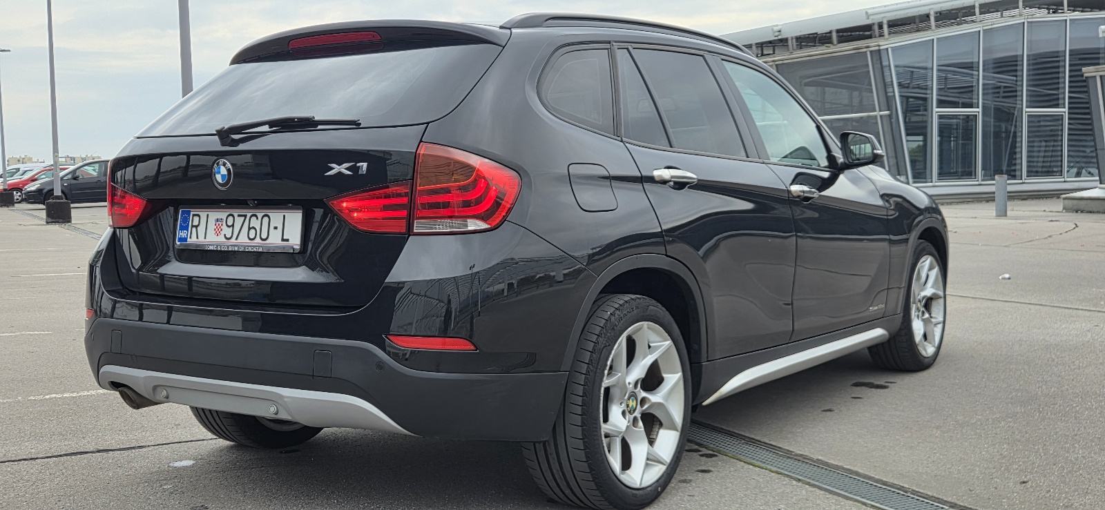 BMW X1 sDrive 1.8d, pogled izvana - slika 5