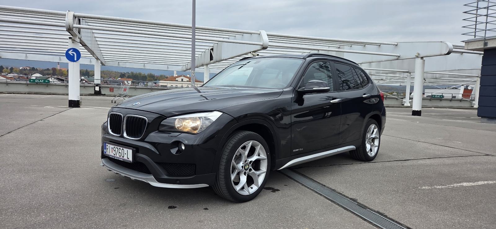 BMW X1 sDrive 1.8d, pogled izvana - slika 3
