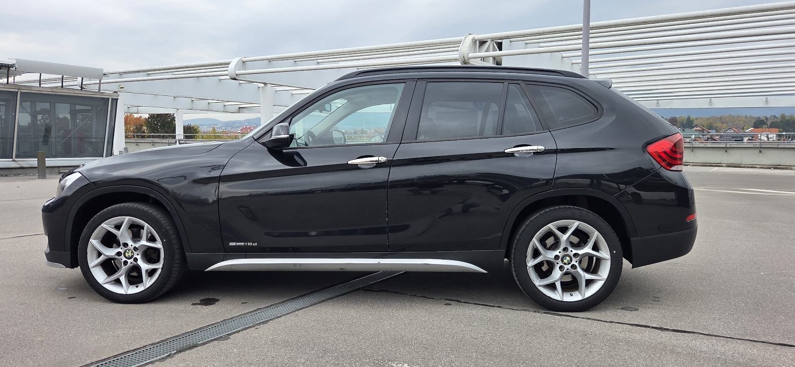 BMW X1 sDrive 1.8d, fotografija 8