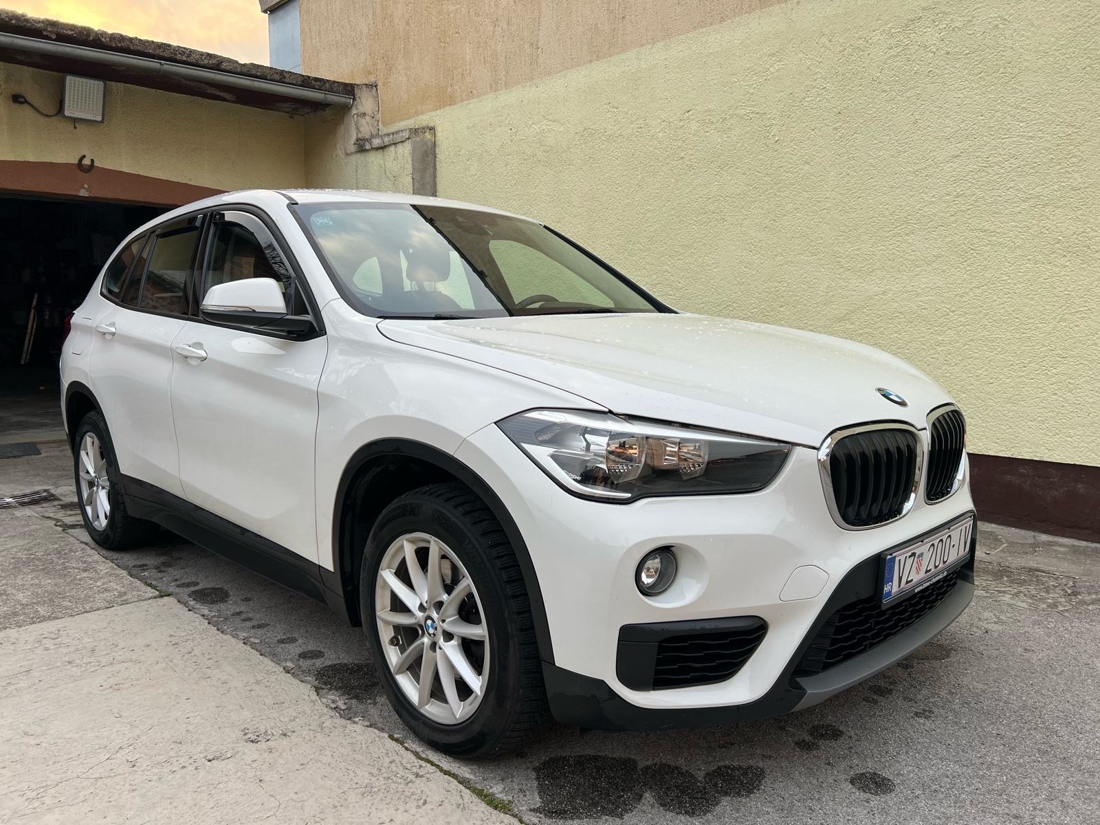 BMW X1 sdrive 1.8d, fotografija 2