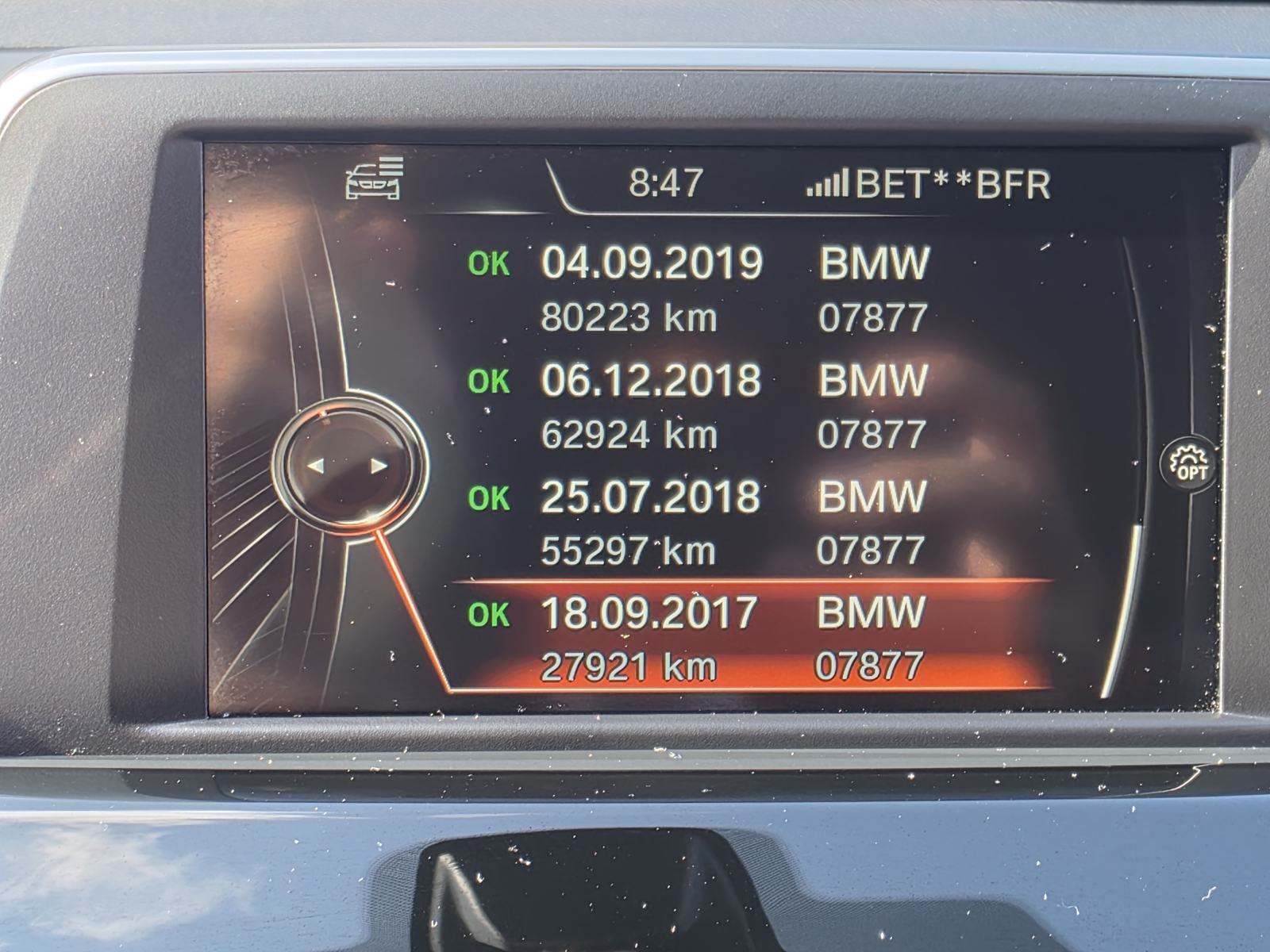 BMW X1 F48 ☆ 2.0D ☆ 150KS ☆ SPORTSKA SJEDALA ☆ LED ☆ 18"/17" KOTAČI ☆, fotografija 16