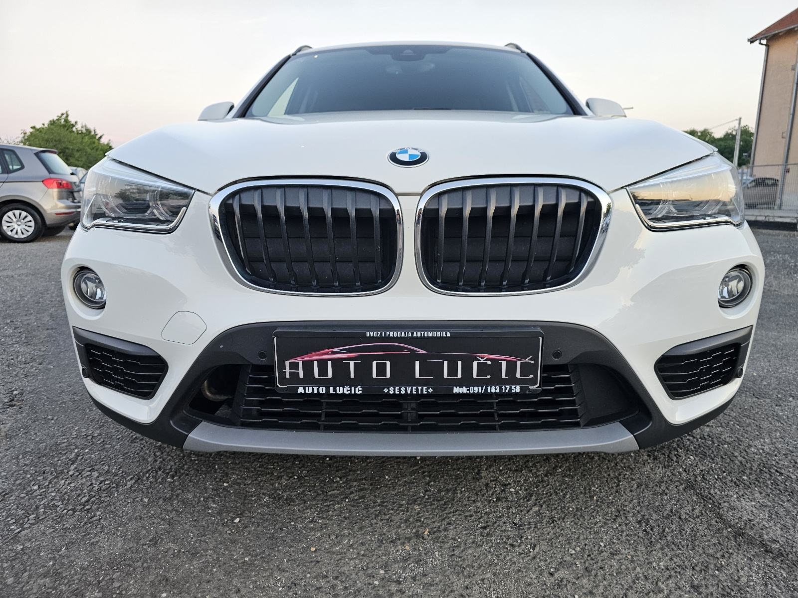 BMW X1 18d ***TOP-STANJE***NAVIGACIJA-XENON-LED***KAMERA-SENZORI***, fotografija 2