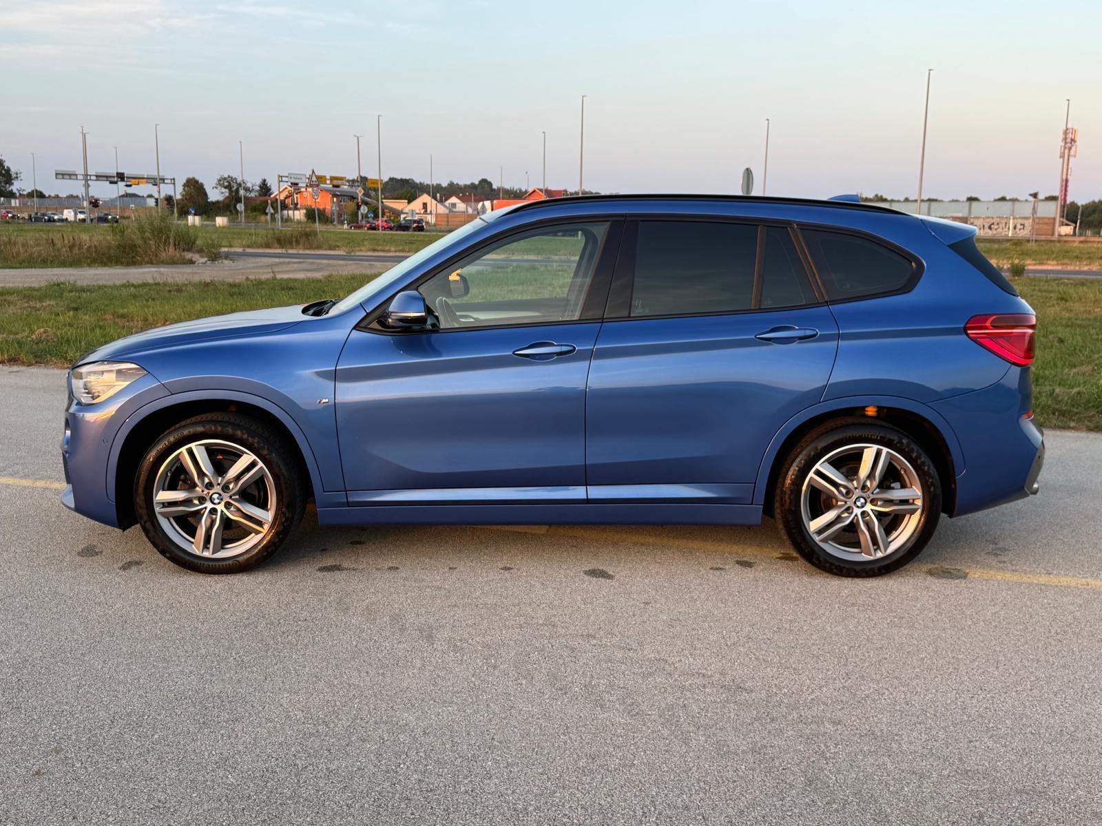 BMW X1 18d xdrive M Paket Navigacija, fotografija 8
