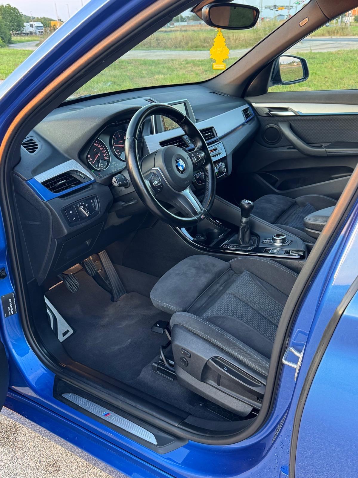 BMW X1 18d xdrive M Paket Navigacija, fotografija 9
