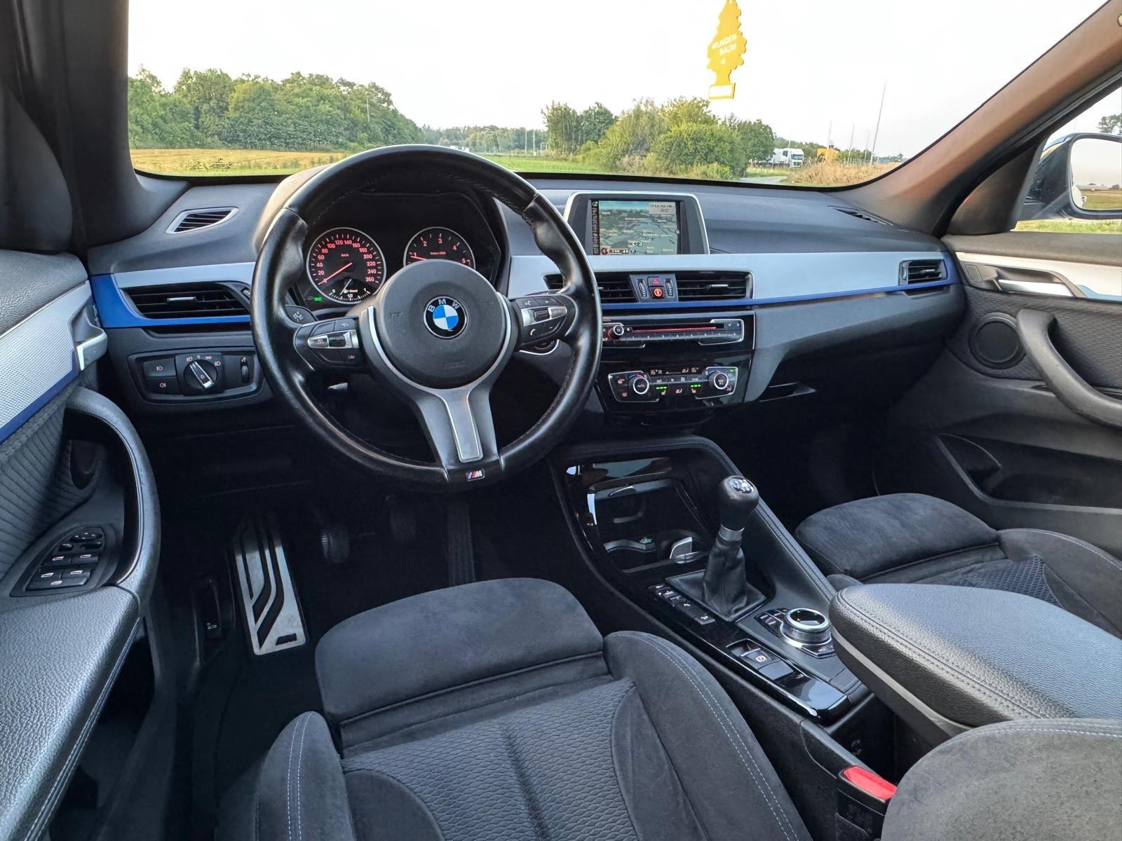 BMW X1 18d xdrive M Paket Navigacija, fotografija 11