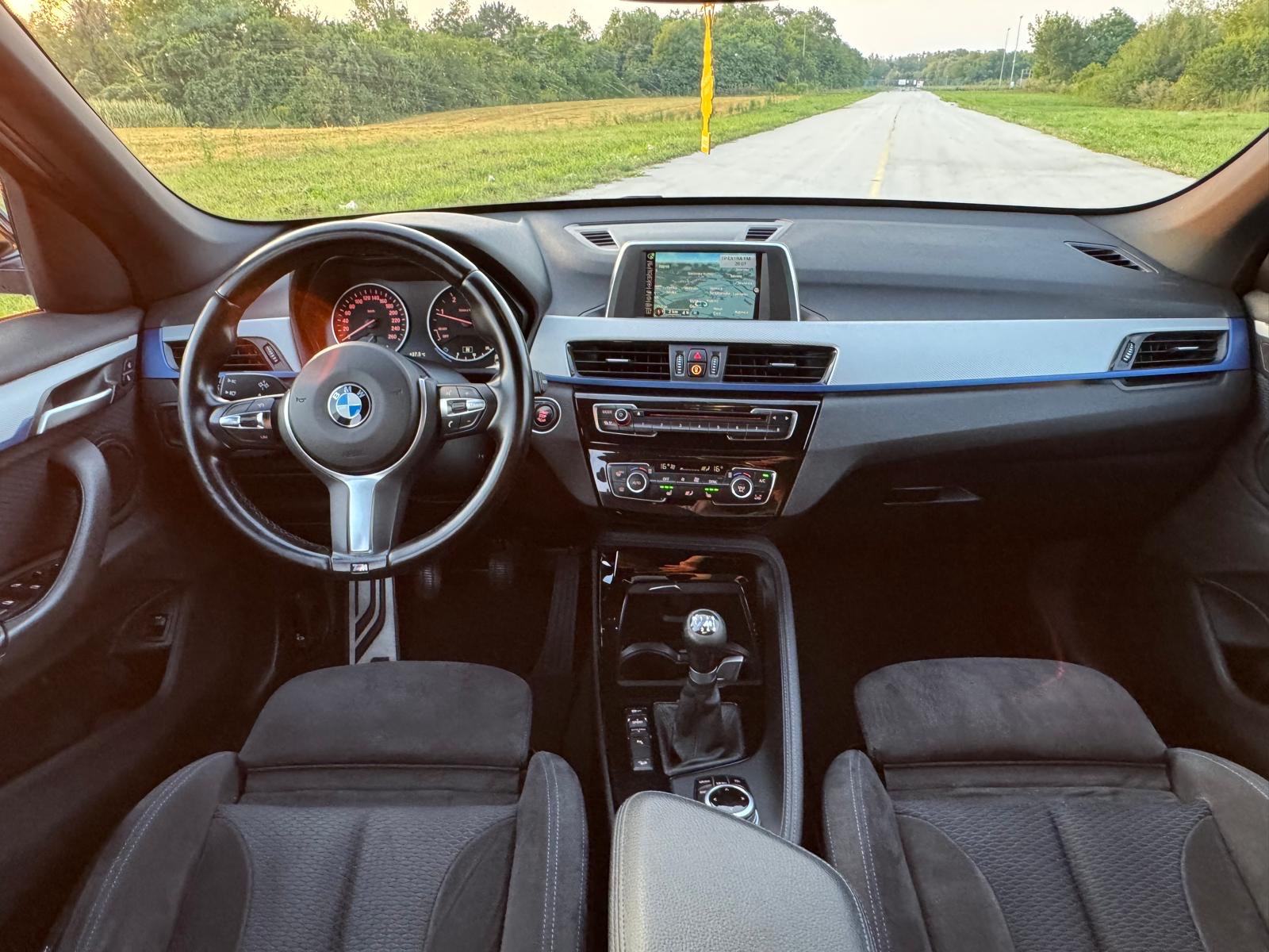 BMW X1 18d xdrive M Paket Navigacija, fotografija 12