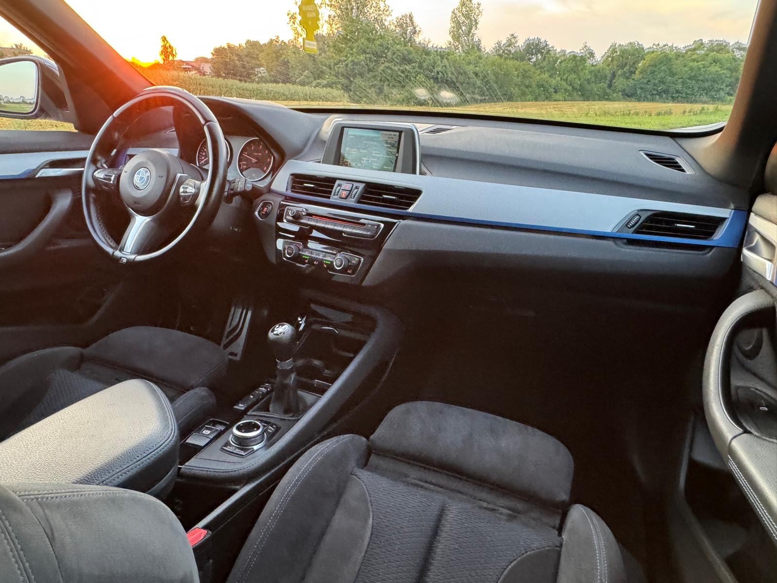BMW X1 18d xdrive M Paket Navigacija, fotografija 14