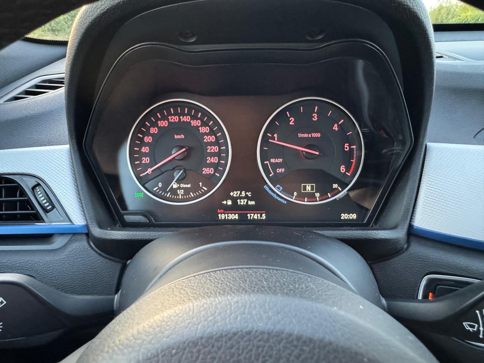 BMW X1 18d xdrive M Paket Navigacija, fotografija 18