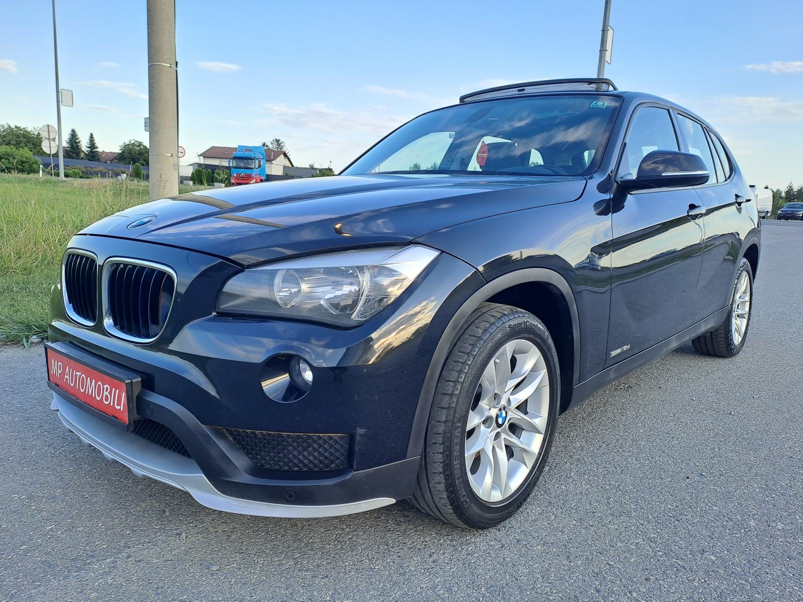 BMW X1 1995ccm-2015gd.md-NAVIGACIJA-,panorama,alu,temp,senzori,KARTICE, fotografija 2