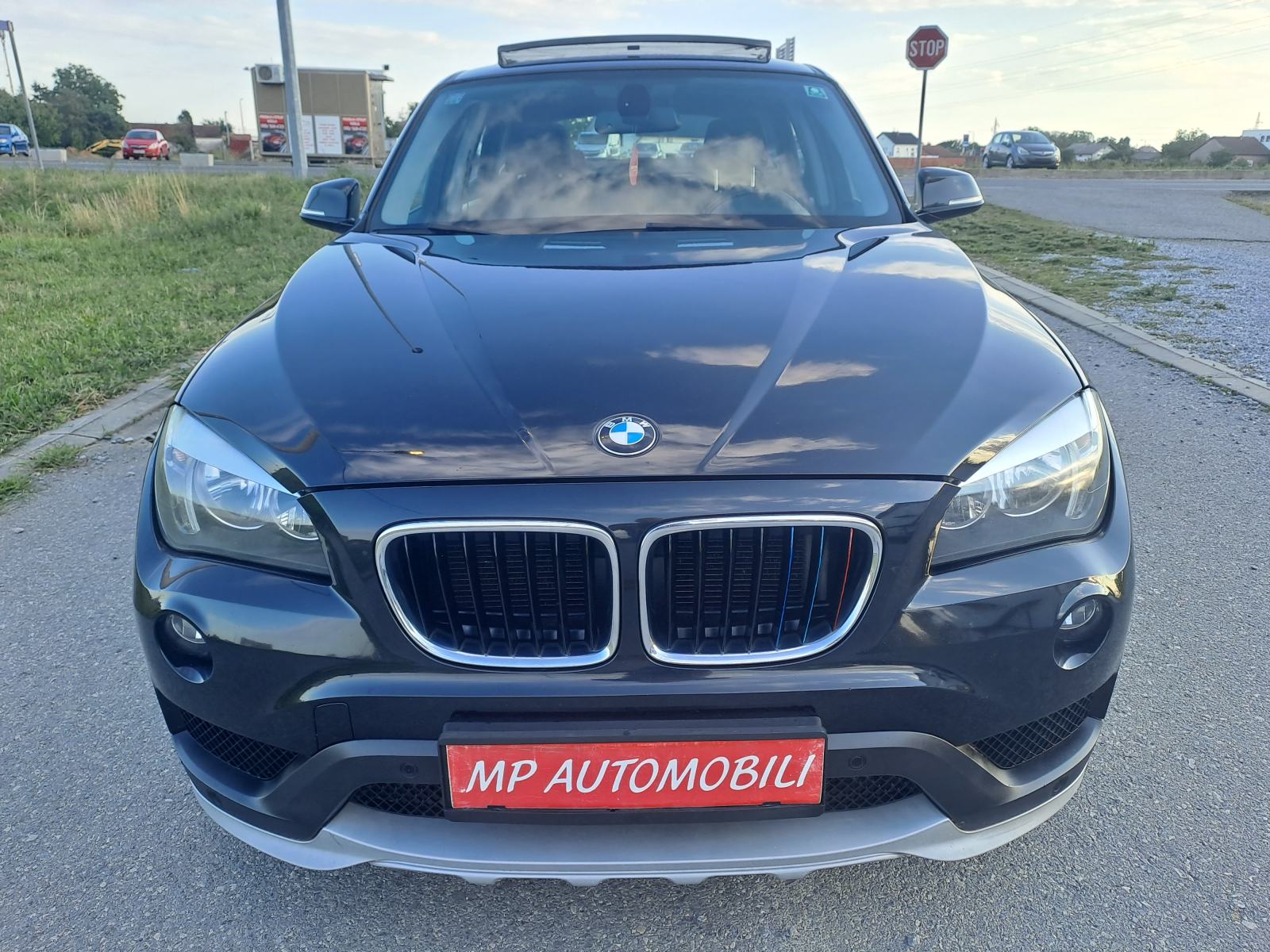 BMW X1 1995ccm-2015gd.md-NAVIGACIJA-,panorama,alu,temp,senzori,KARTICE, fotografija 3