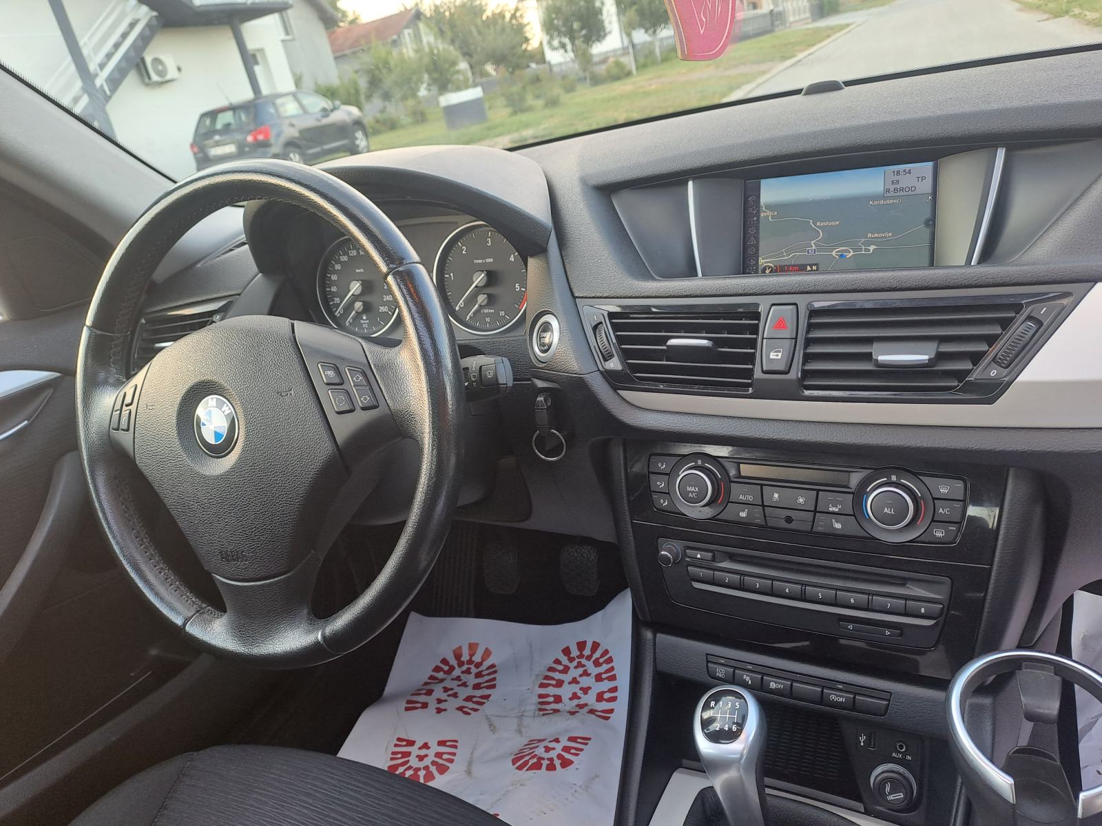 BMW X1 1995ccm-2015gd.md-NAVIGACIJA-,panorama,alu,temp,senzori,KARTICE, fotografija 13