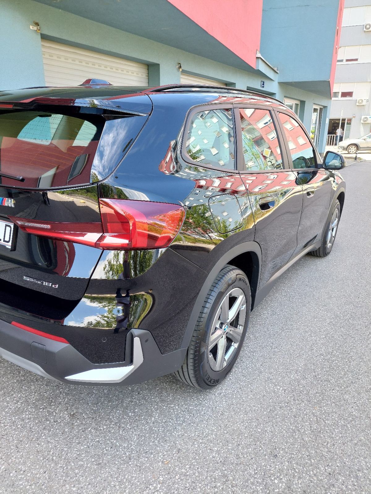 BMW X1 2.0d, X LINE SPORT 1.VL.,reg.7.2027.,KAMERA 360°,GARAŽIRAN, ZG, fotografija 12