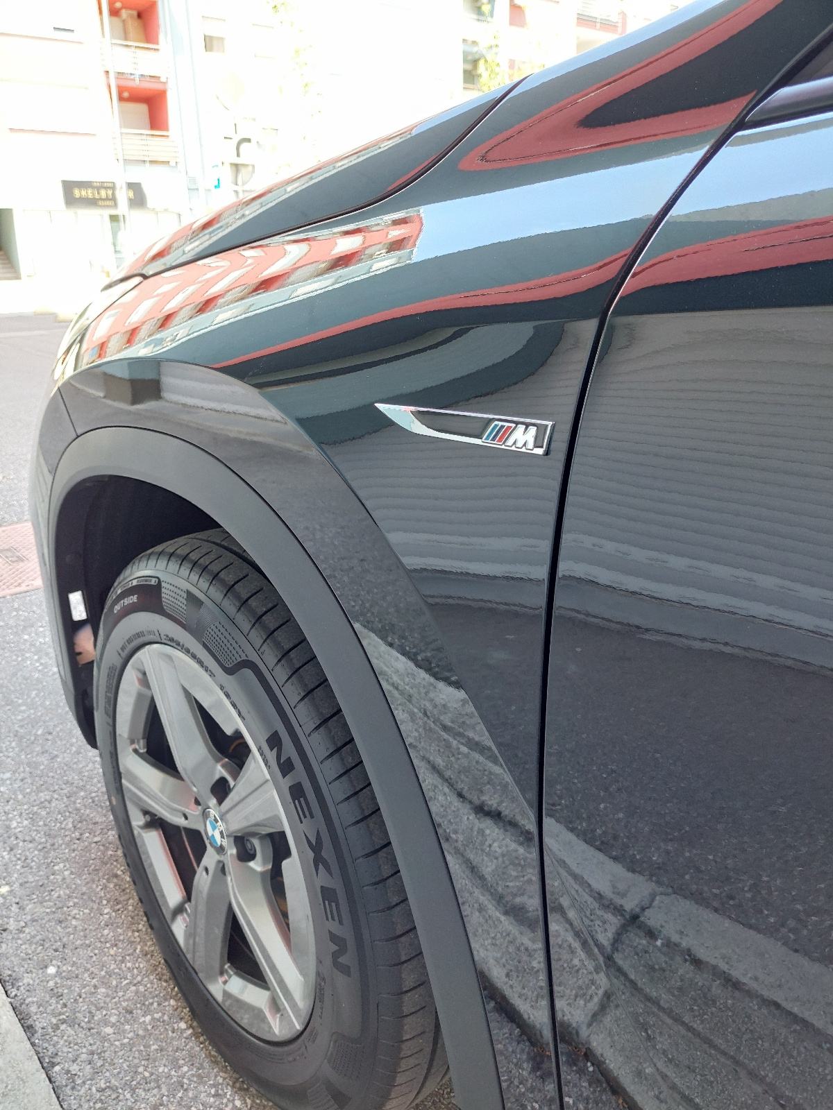 BMW X1 2.0d, X LINE SPORT 1.VL.,reg.7.2027.,KAMERA 360°,GARAŽIRAN, ZG, fotografija 14