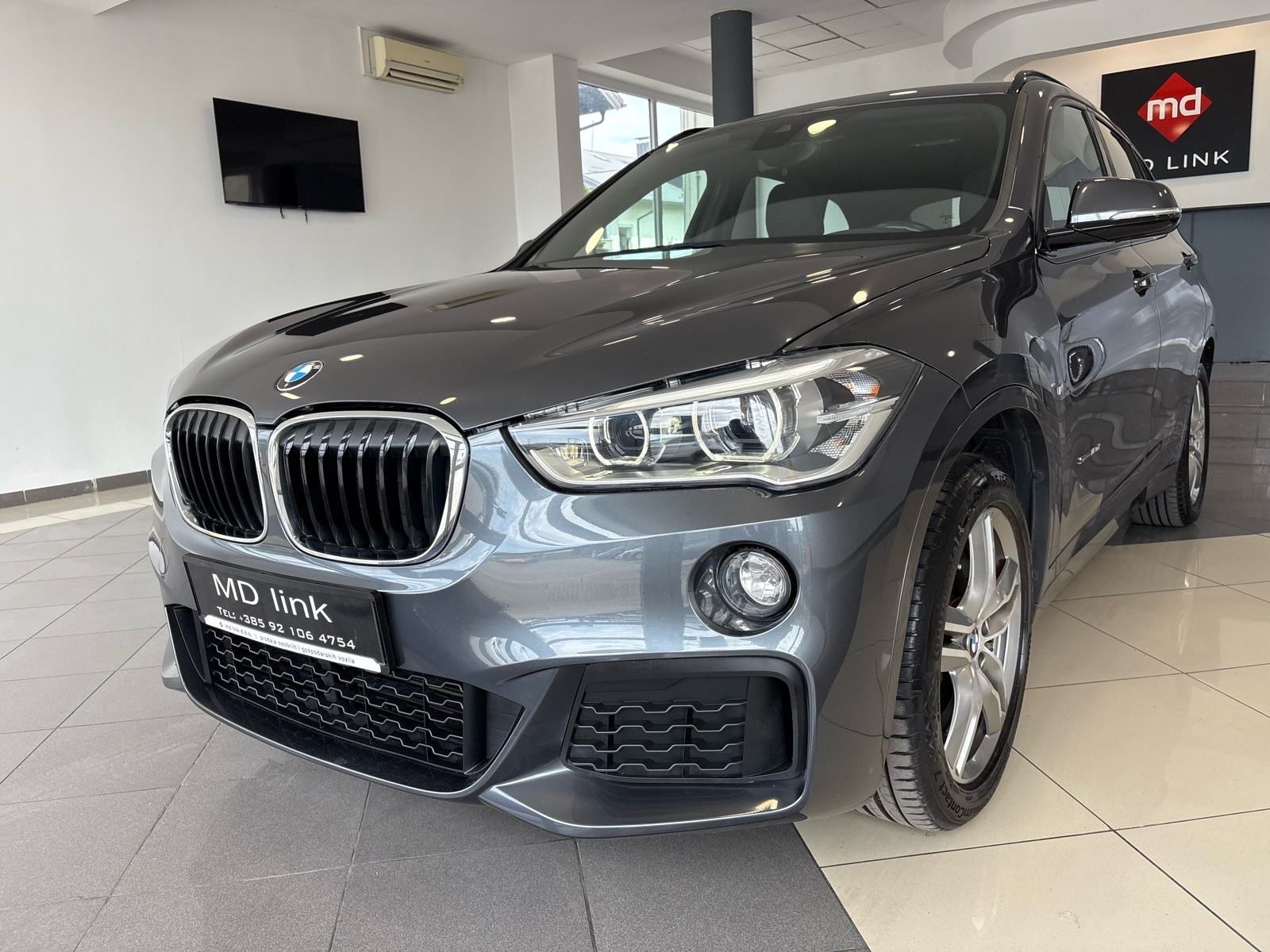 BMW X1 2.0d sDrive M paket automatik, fotografija 13