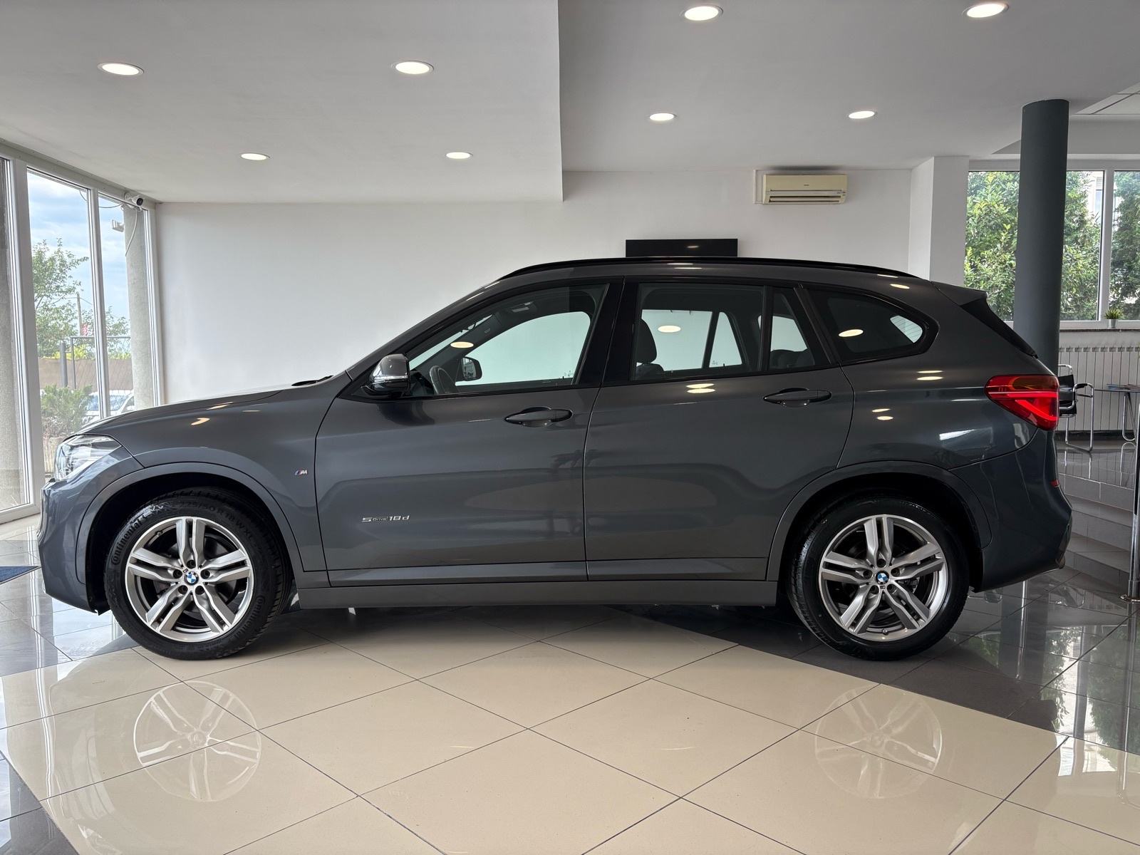 BMW X1 2.0d sDrive M paket automatik, fotografija 18
