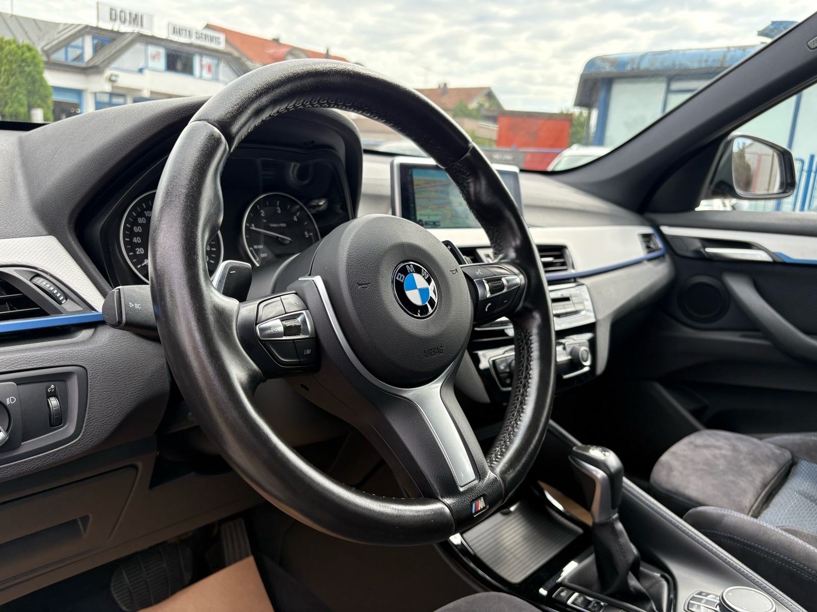 BMW X1 2.0d sDrive M paket automatik, fotografija 8