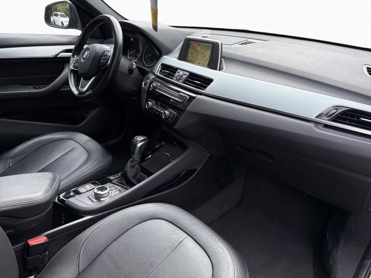 BMW X1 20d Automatik, xDrive, fotografija 4