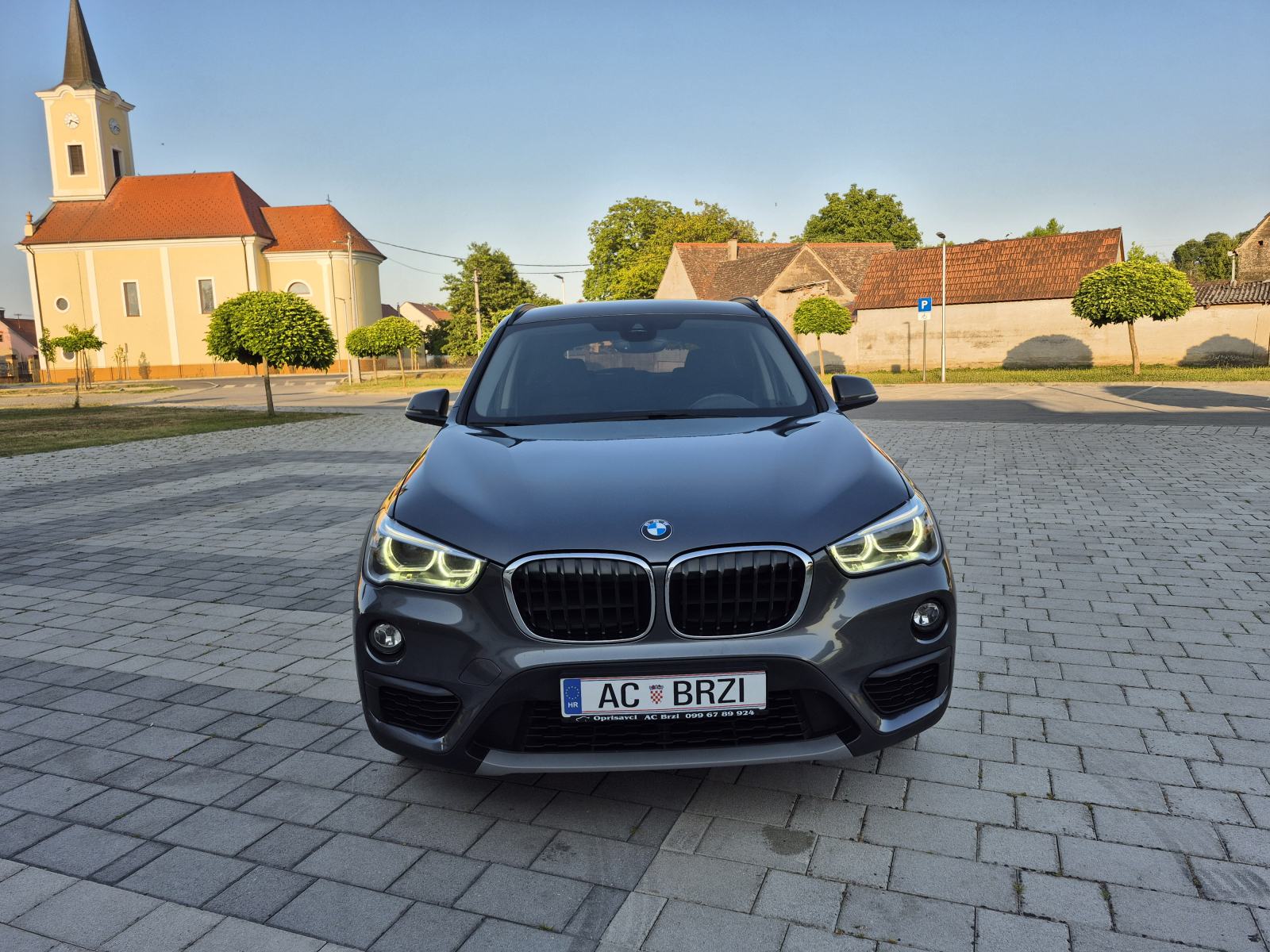 BMW X1 20d xDrive 140kw/190ks 4x4,LED,kuka,senzori,grijanje sjedala, fotografija 18